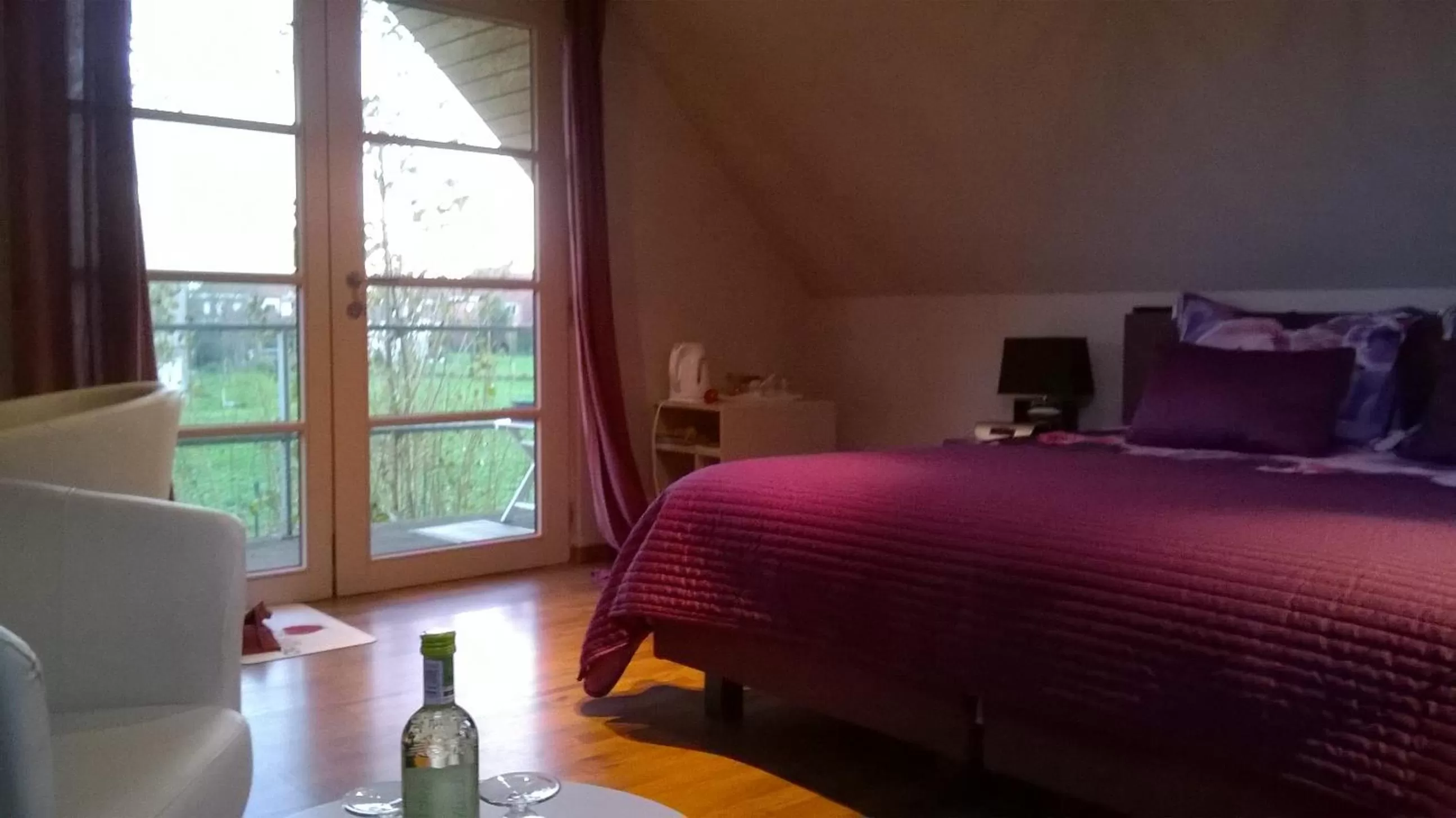 Bed in B&B De Zoete Kers