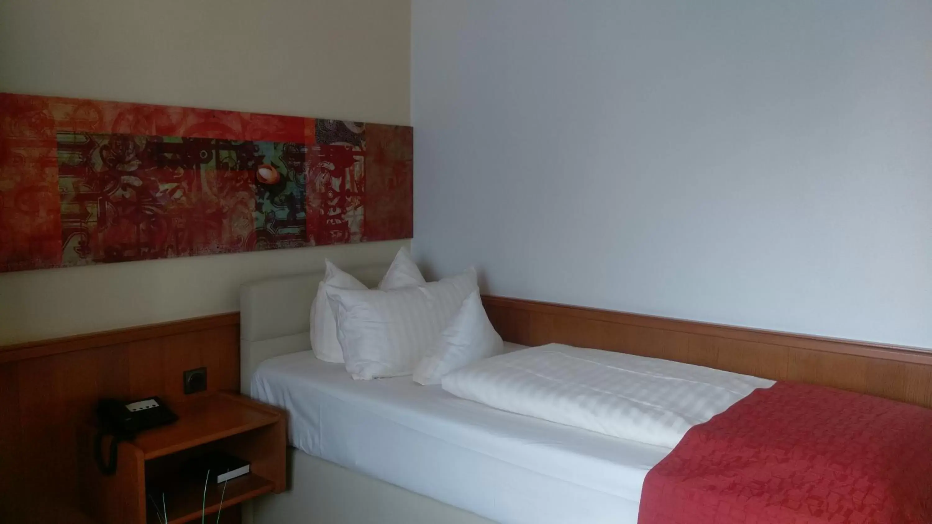 Bed in Arador-City Hotel