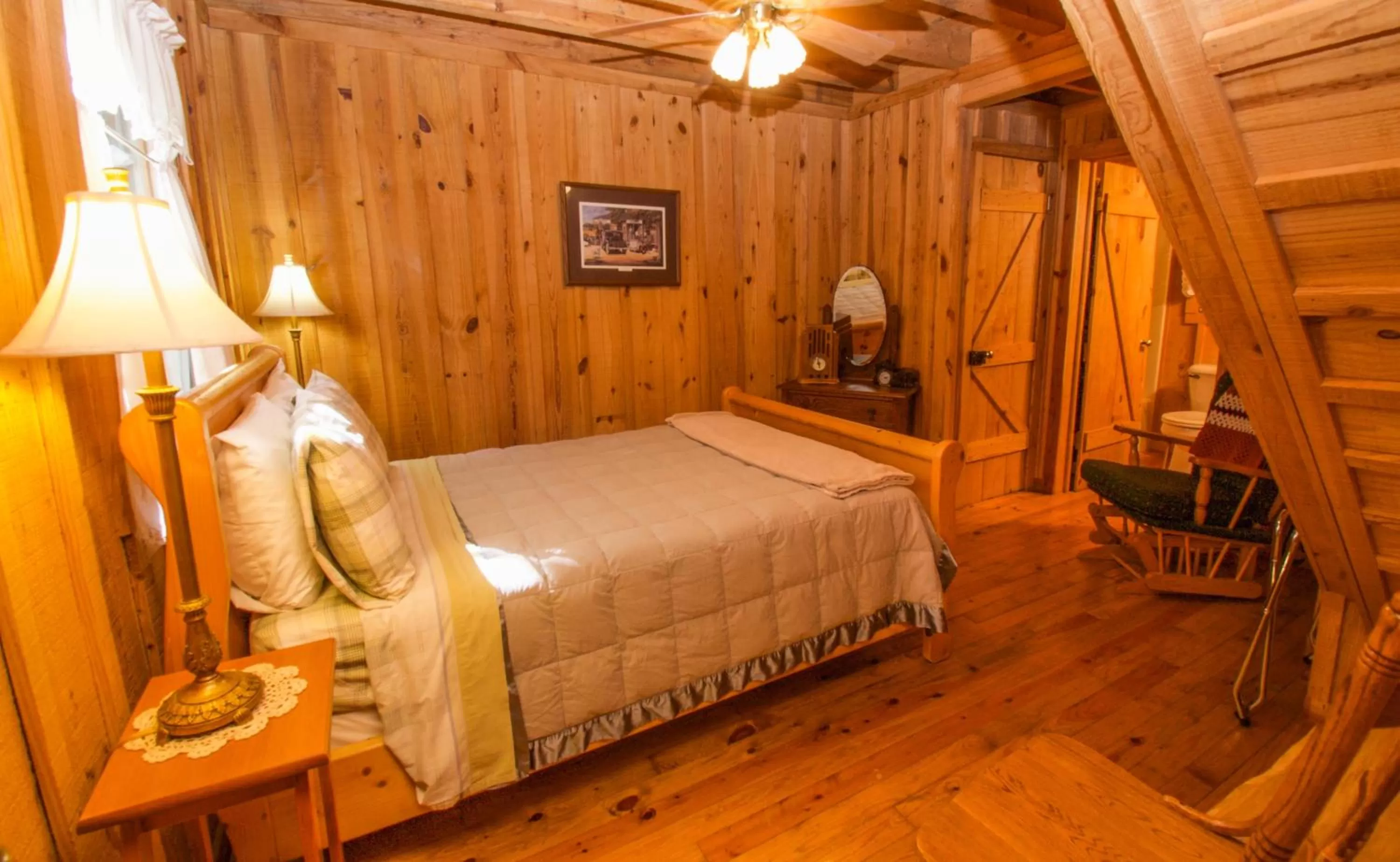 Bed in Paradise Hills, Winery Resort & Spa