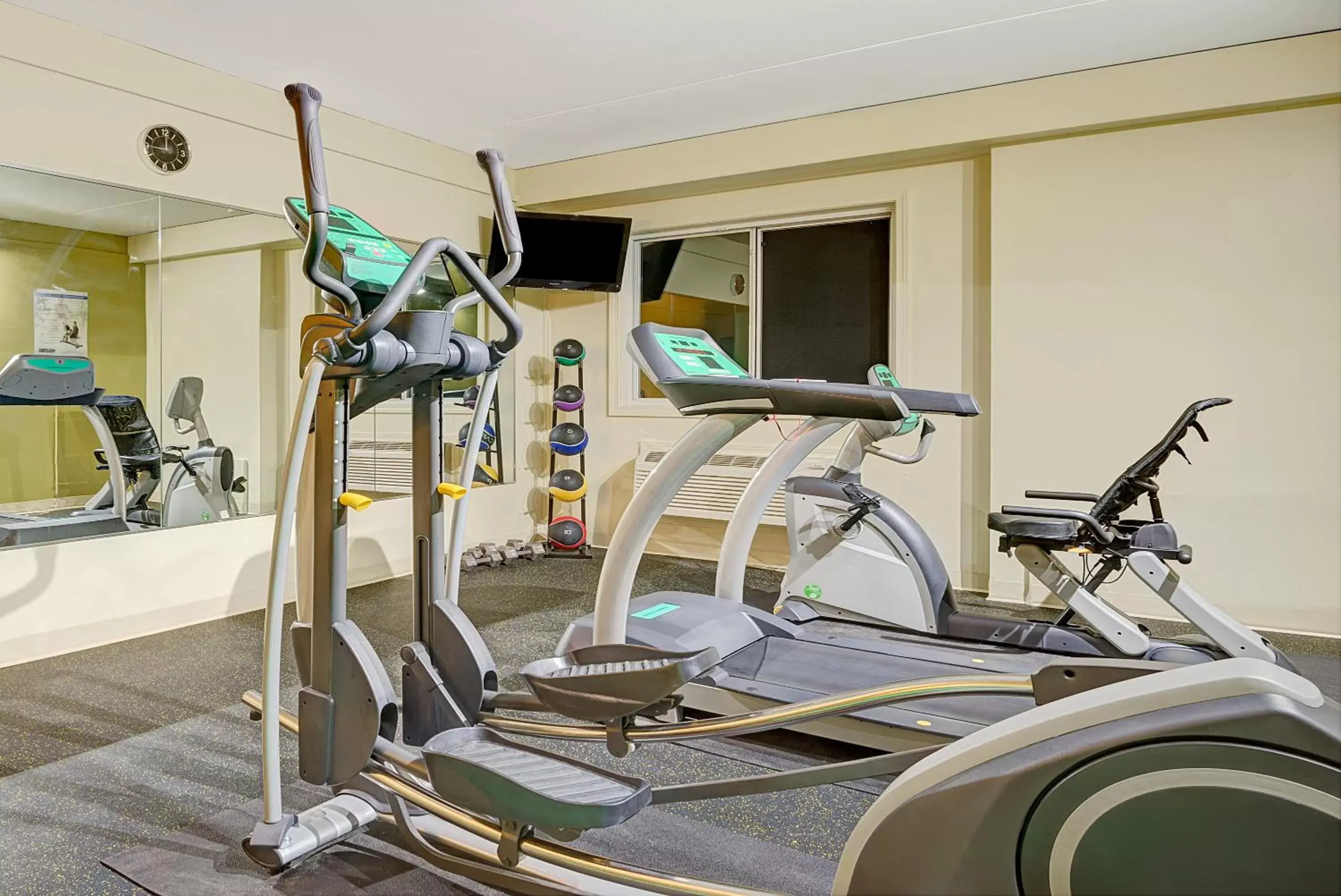 Fitness centre/facilities, Fitness Center/Facilities in Days Inn by Wyndham Southington