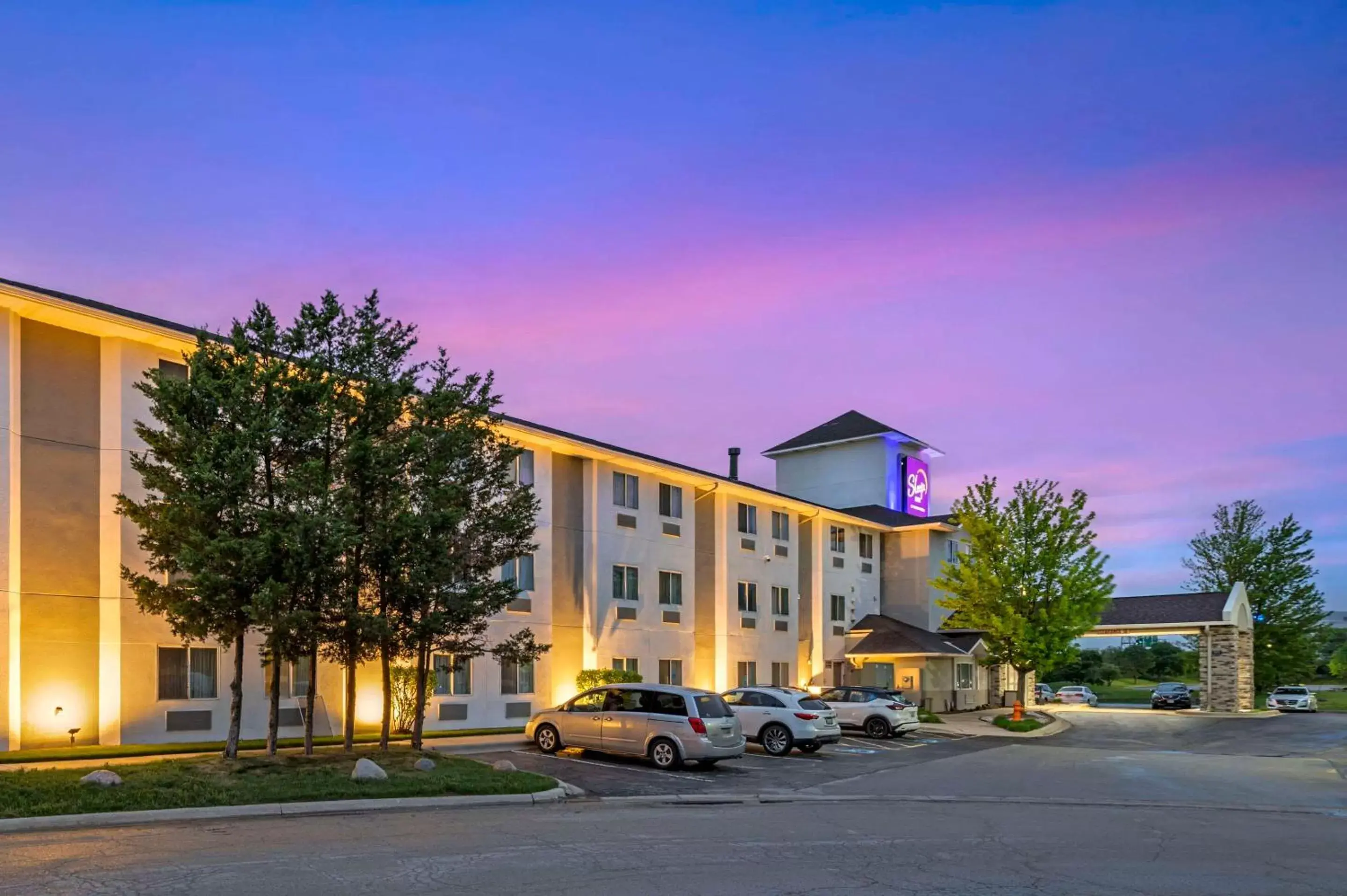 Property Building in Sleep Inn Naperville