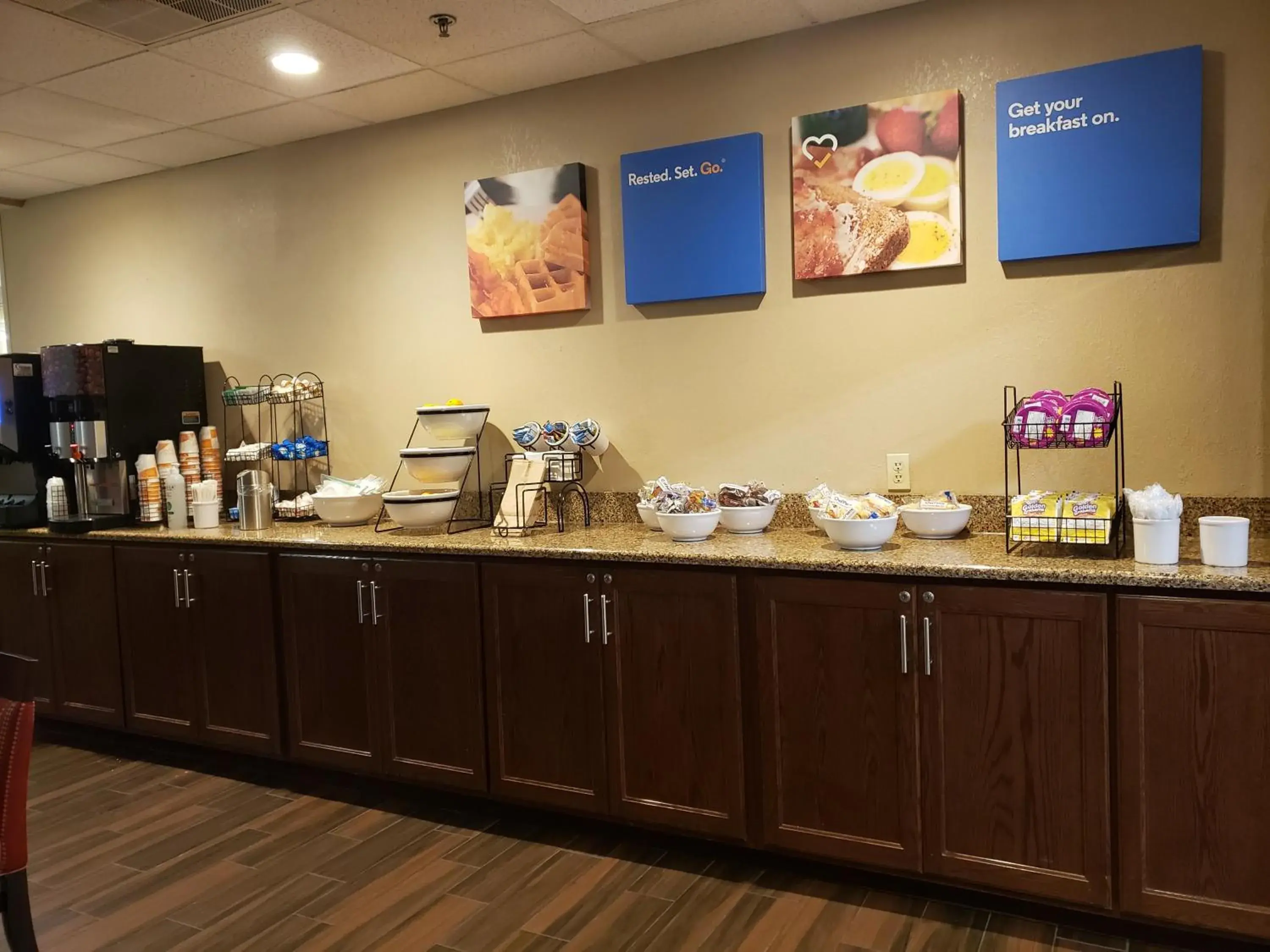 Food and drinks in Comfort Inn