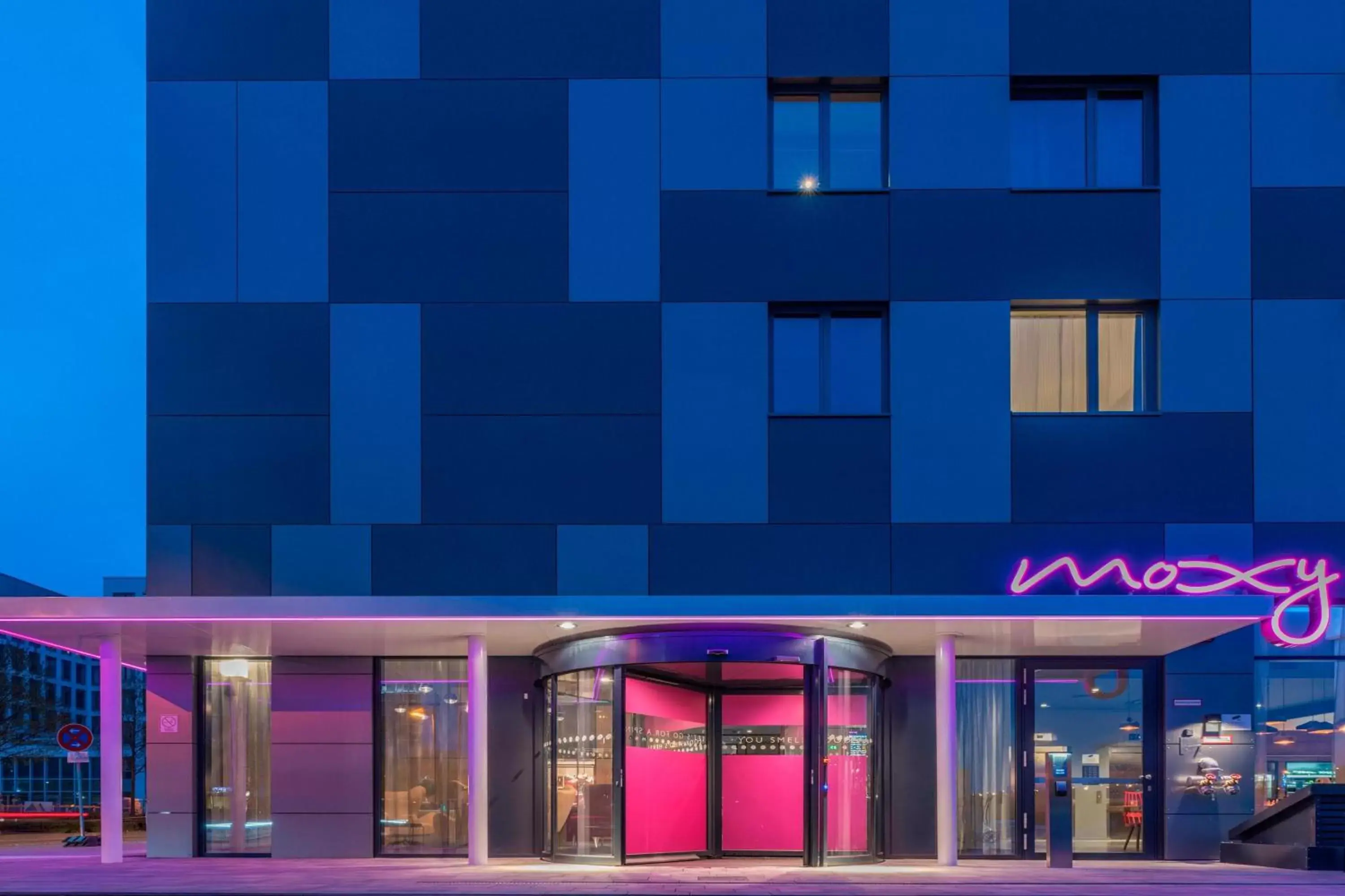 Property Building in Moxy Frankfurt Airport