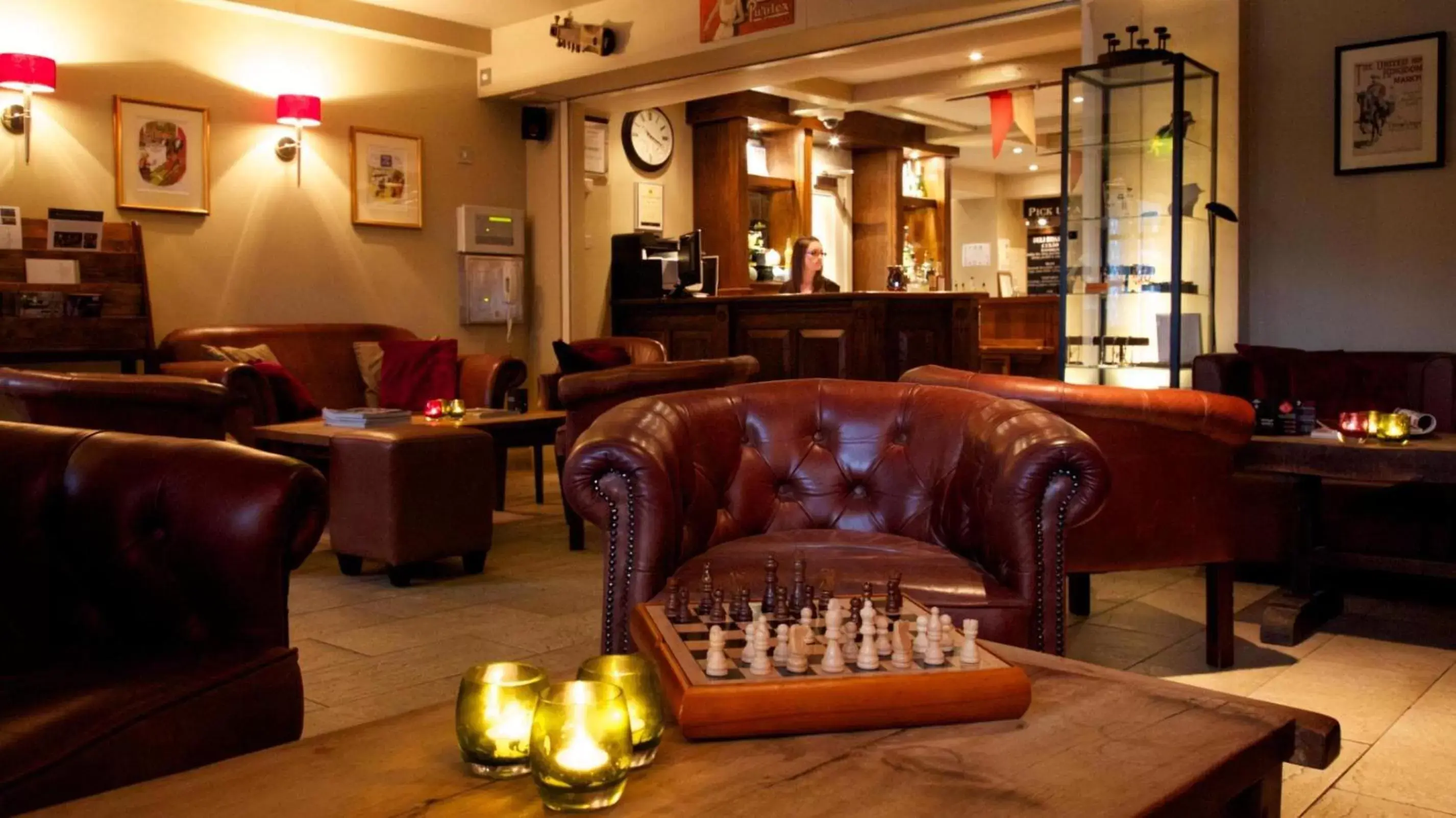 Lobby or reception, Lounge/Bar in Mercure Thame Lambert Hotel
