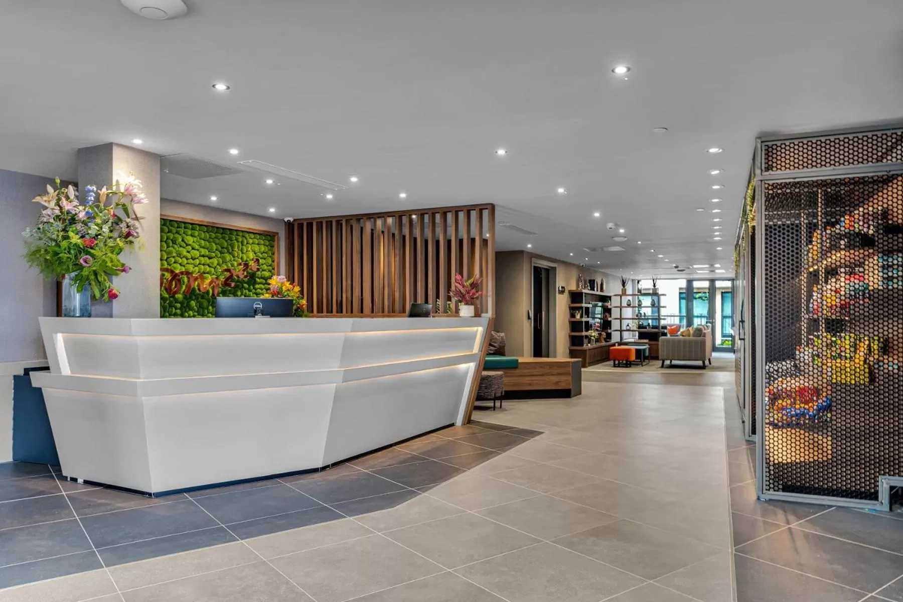 Lobby or reception in Roomzzz Edinburgh