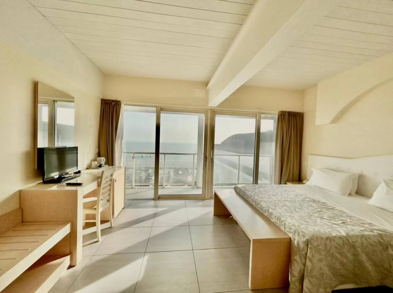 Bedroom, Bed in Hotel Adria