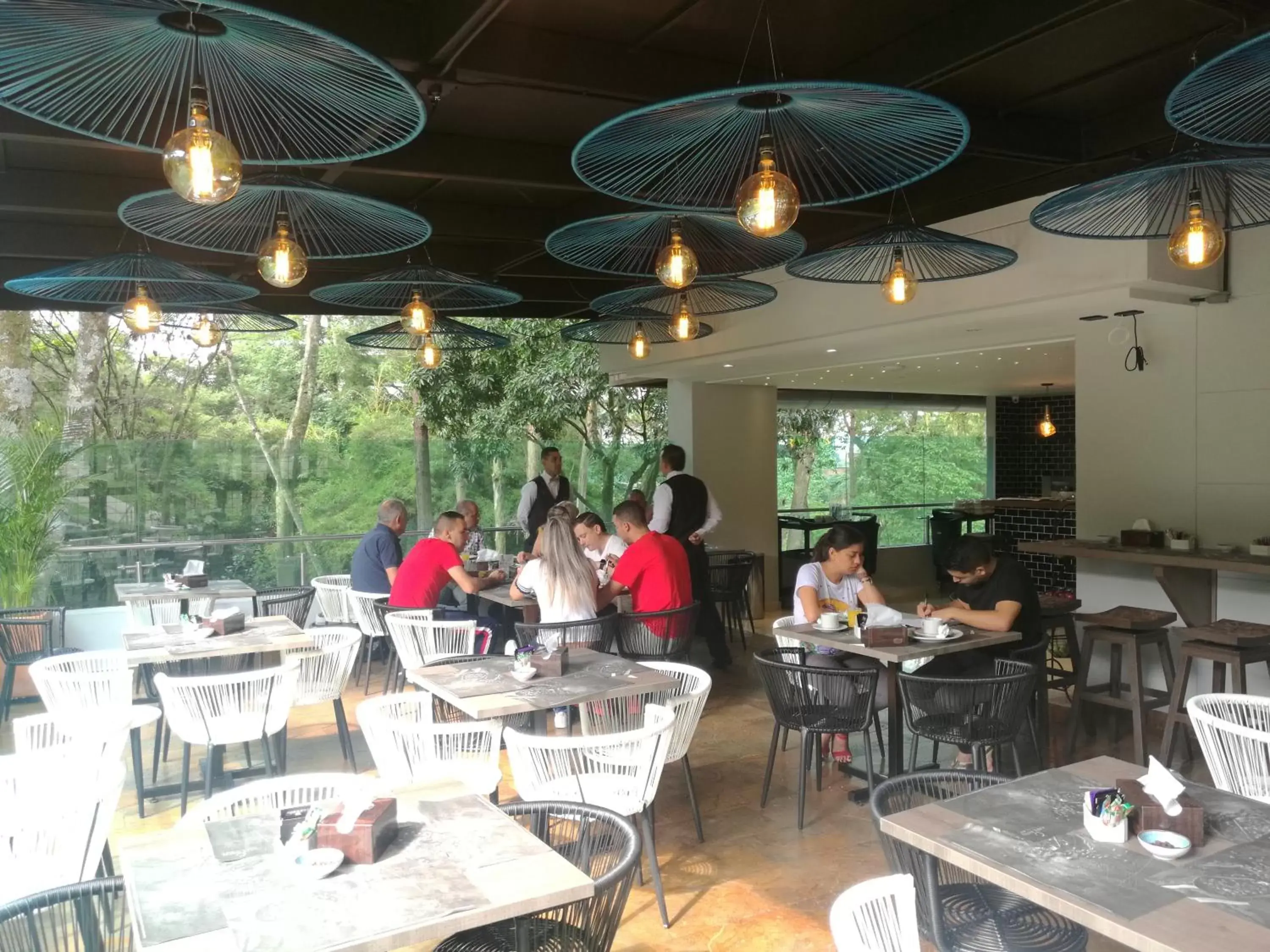 Restaurant/Places to Eat in Café Hotel Medellín