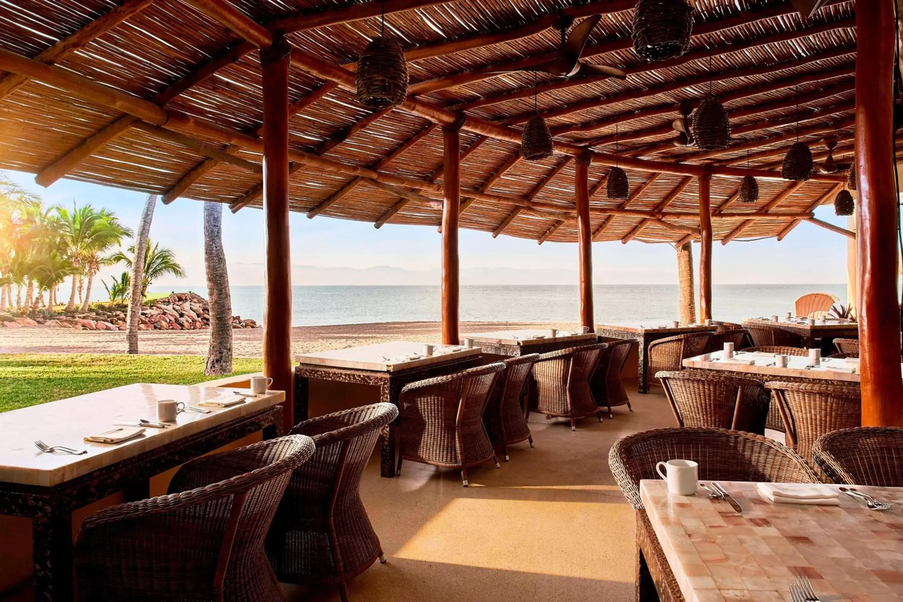 Restaurant/places to eat in Marriott Puerto Vallarta Resort & Spa