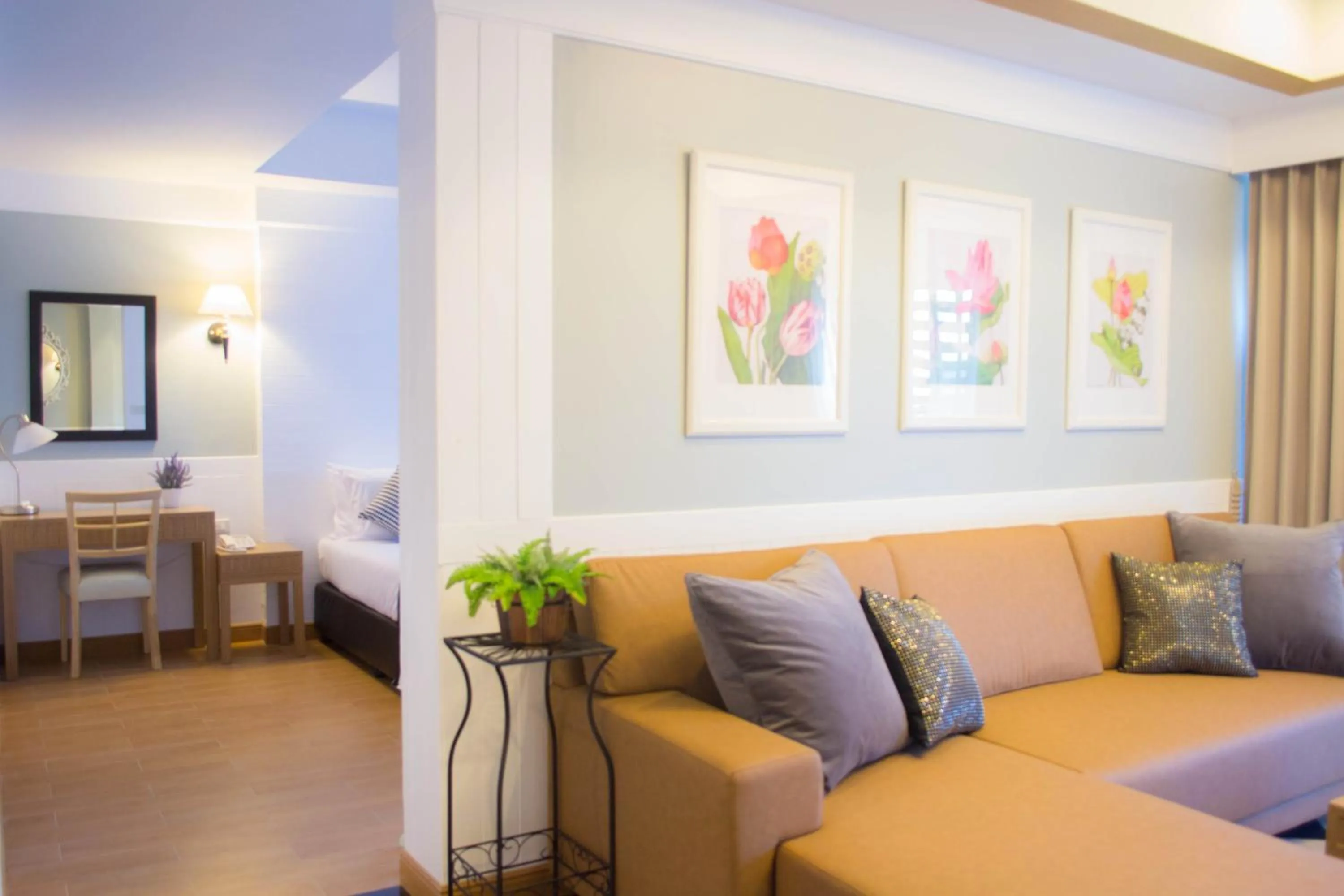 Living room in Paradise Hotel Udonthani