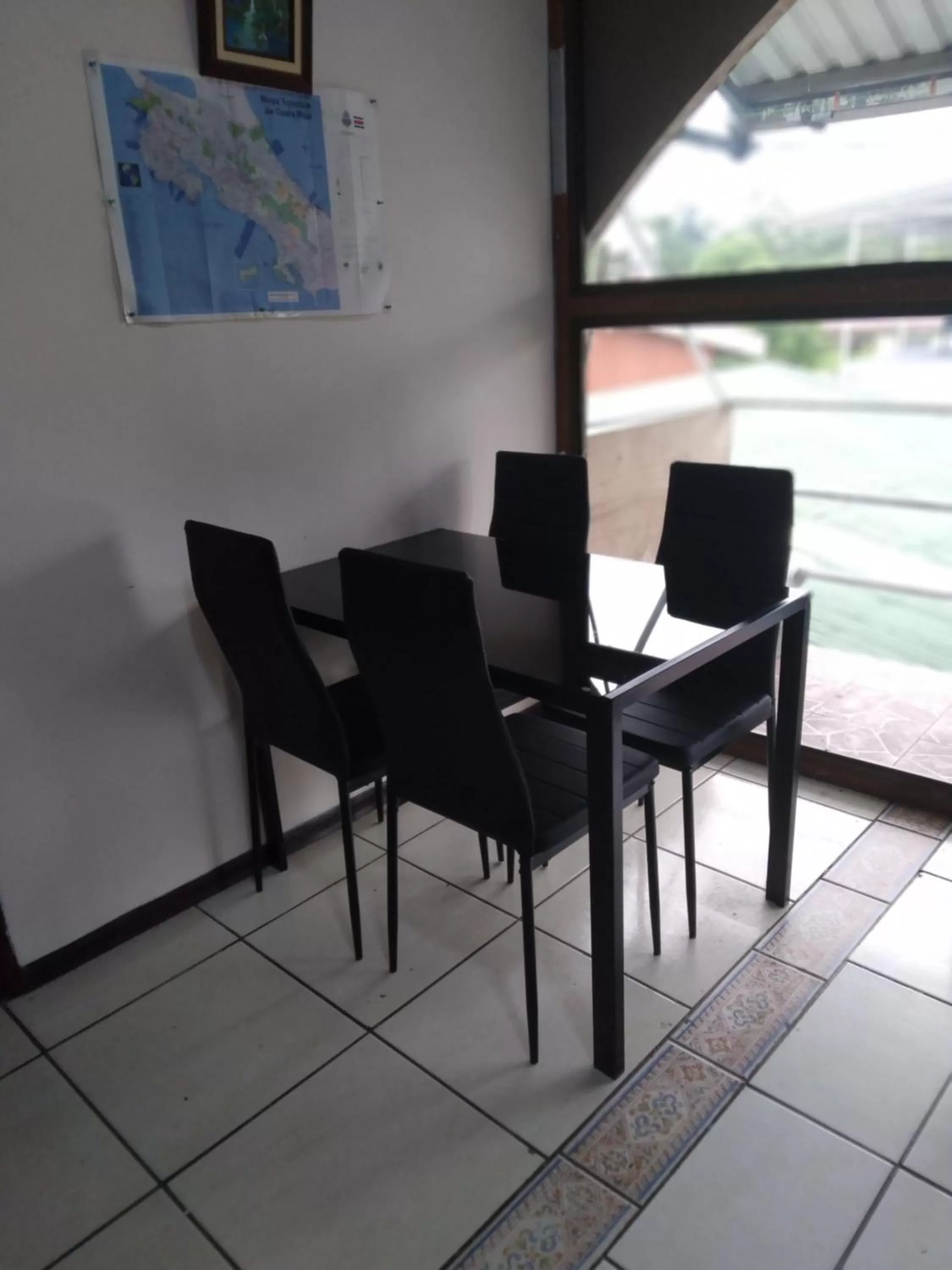 Dining area in Sleeping Mountain Arenal