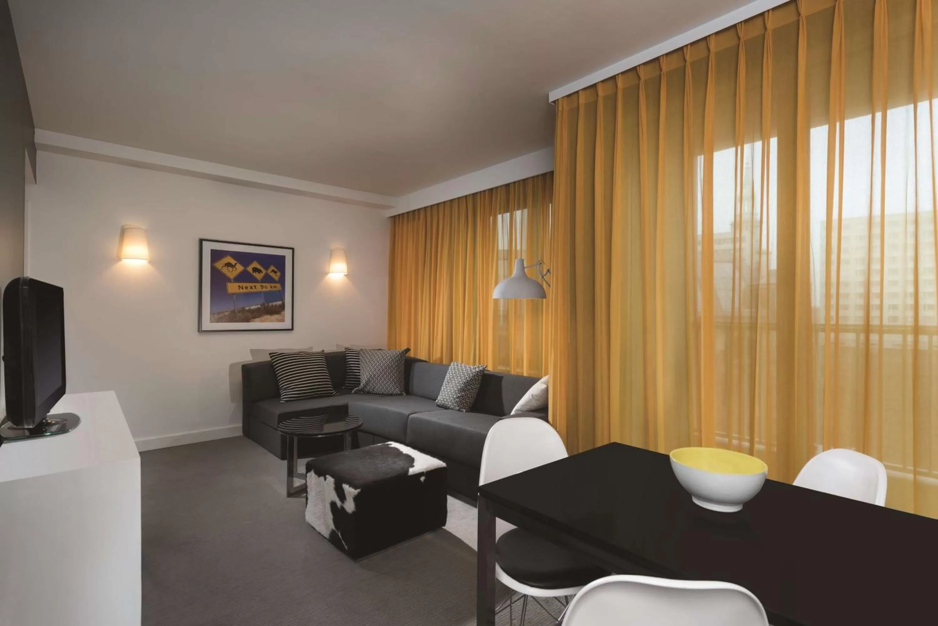 Bedroom in Adina Apartment Hotel Berlin Hackescher Markt