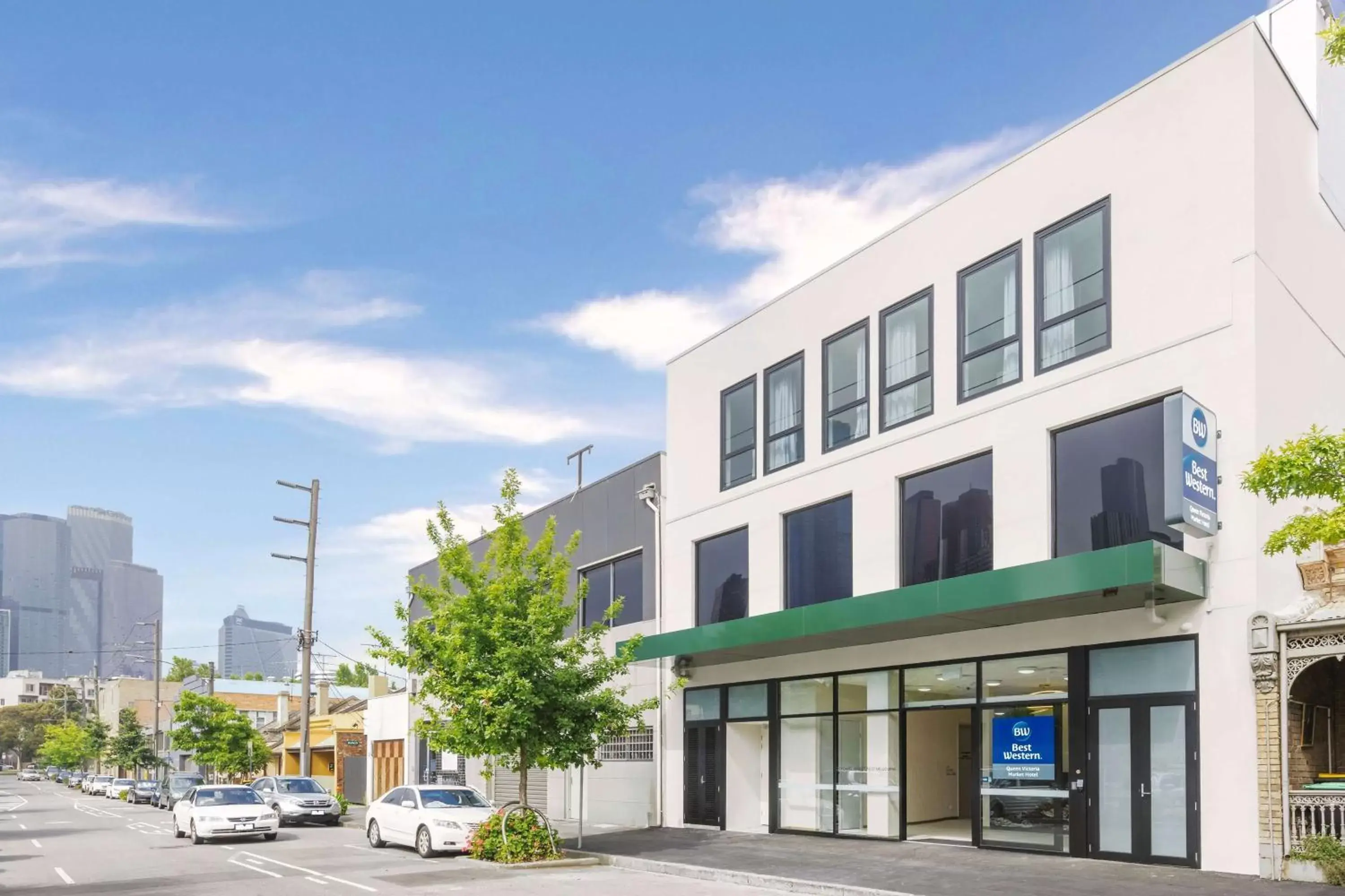 Property Building in Best Western Queen Victoria Market Hotel