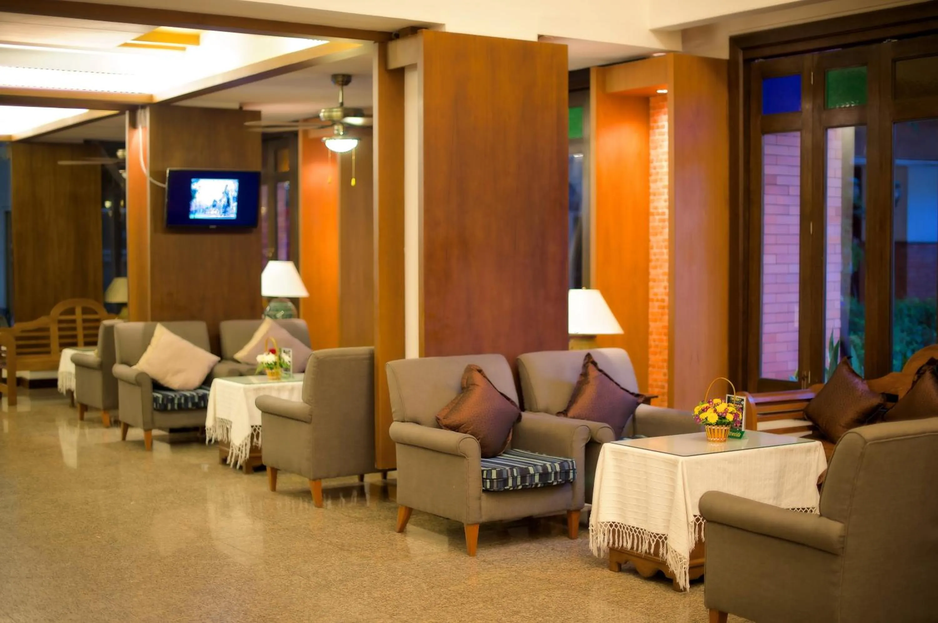 Lobby or reception in Chiangmai Gate Hotel