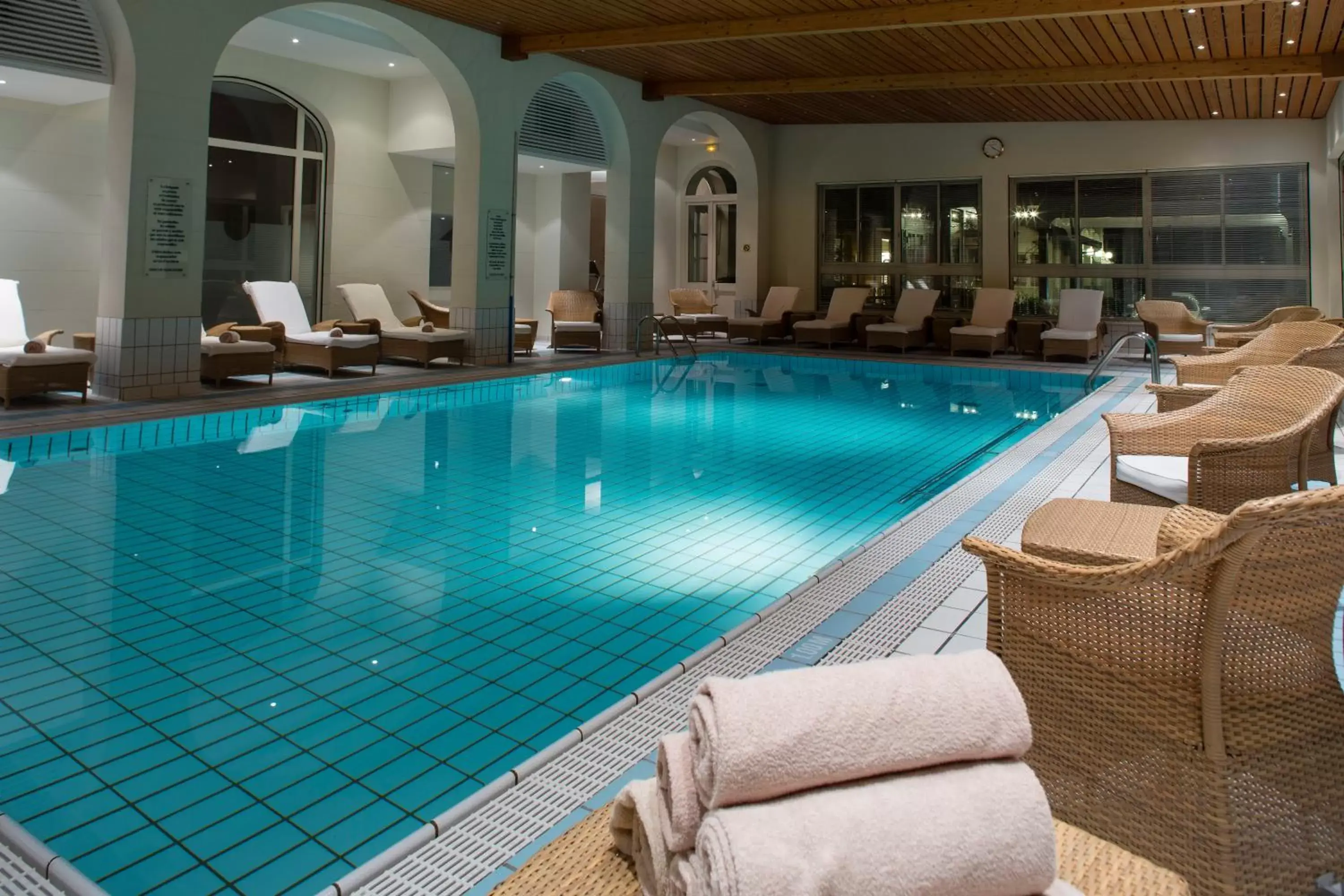 Swimming Pool in Hôtel Ermitage