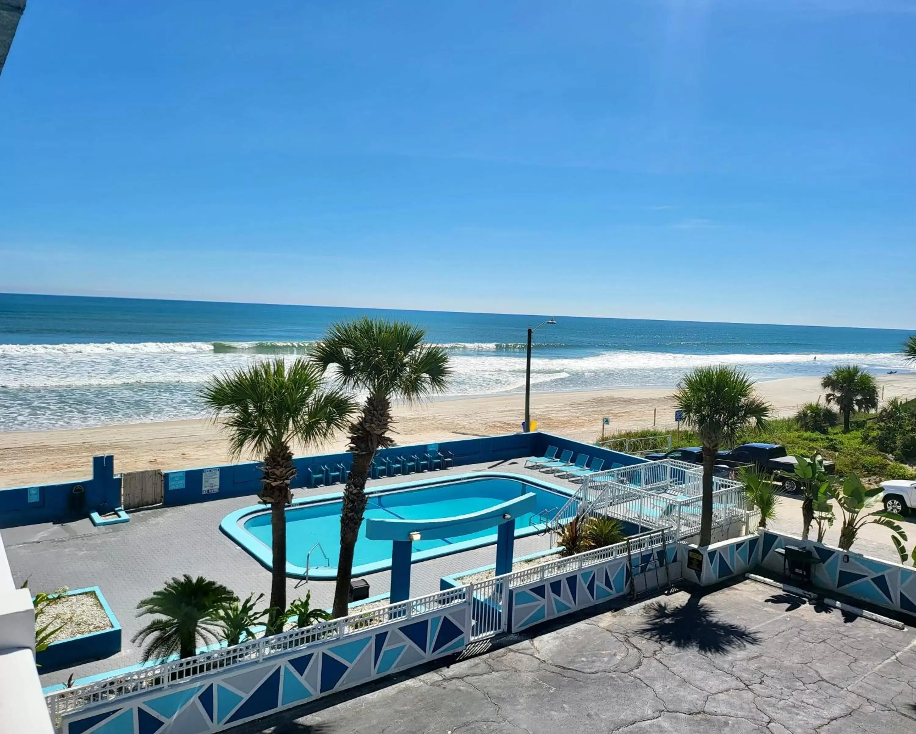 Swimming pool, Pool View in Chateau Mar Beach Resort