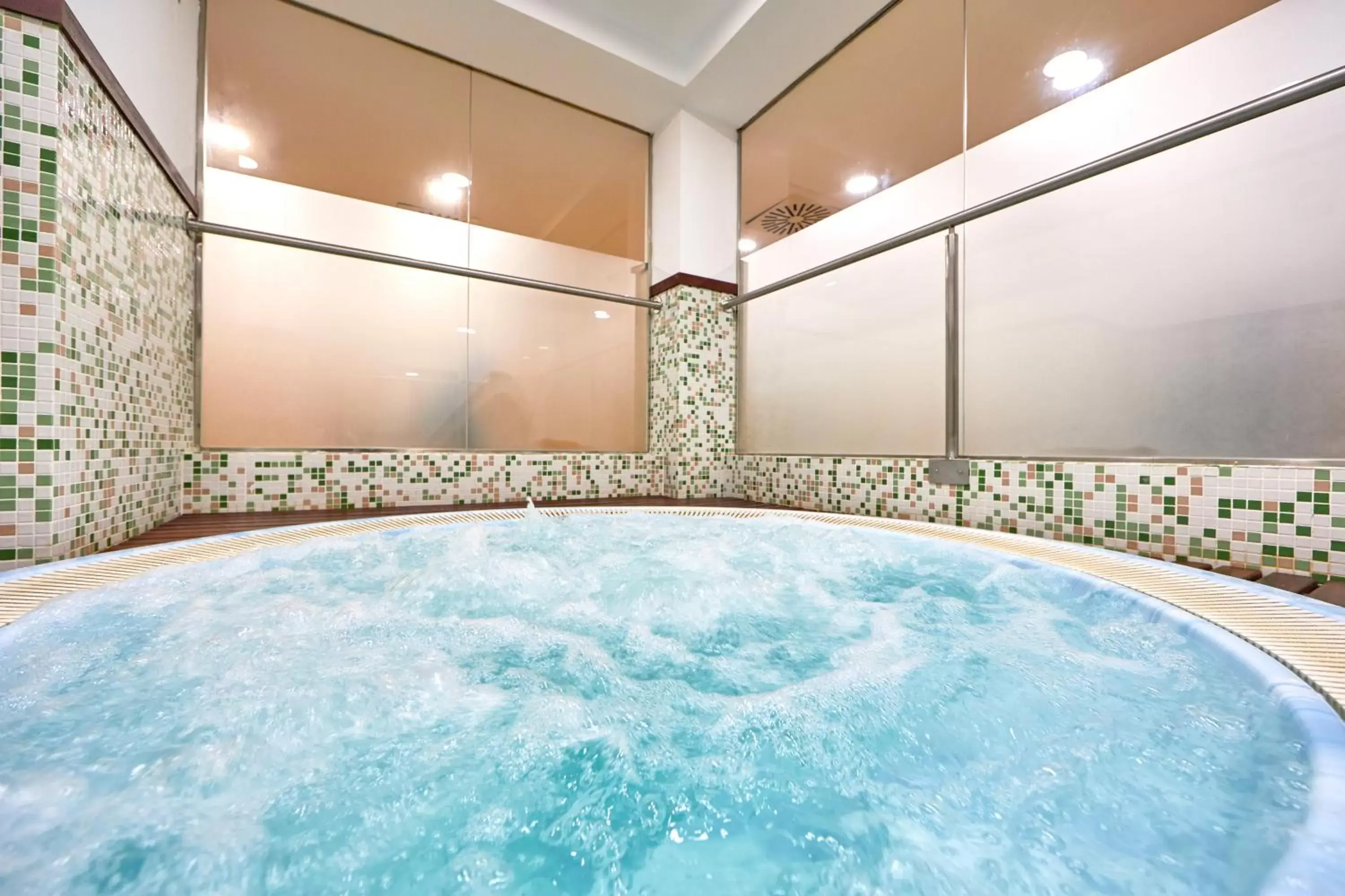 Spa and wellness centre/facilities in Bordoy Continental Palma Spa and wellness centre/facilities in Bordoy Continental Palma