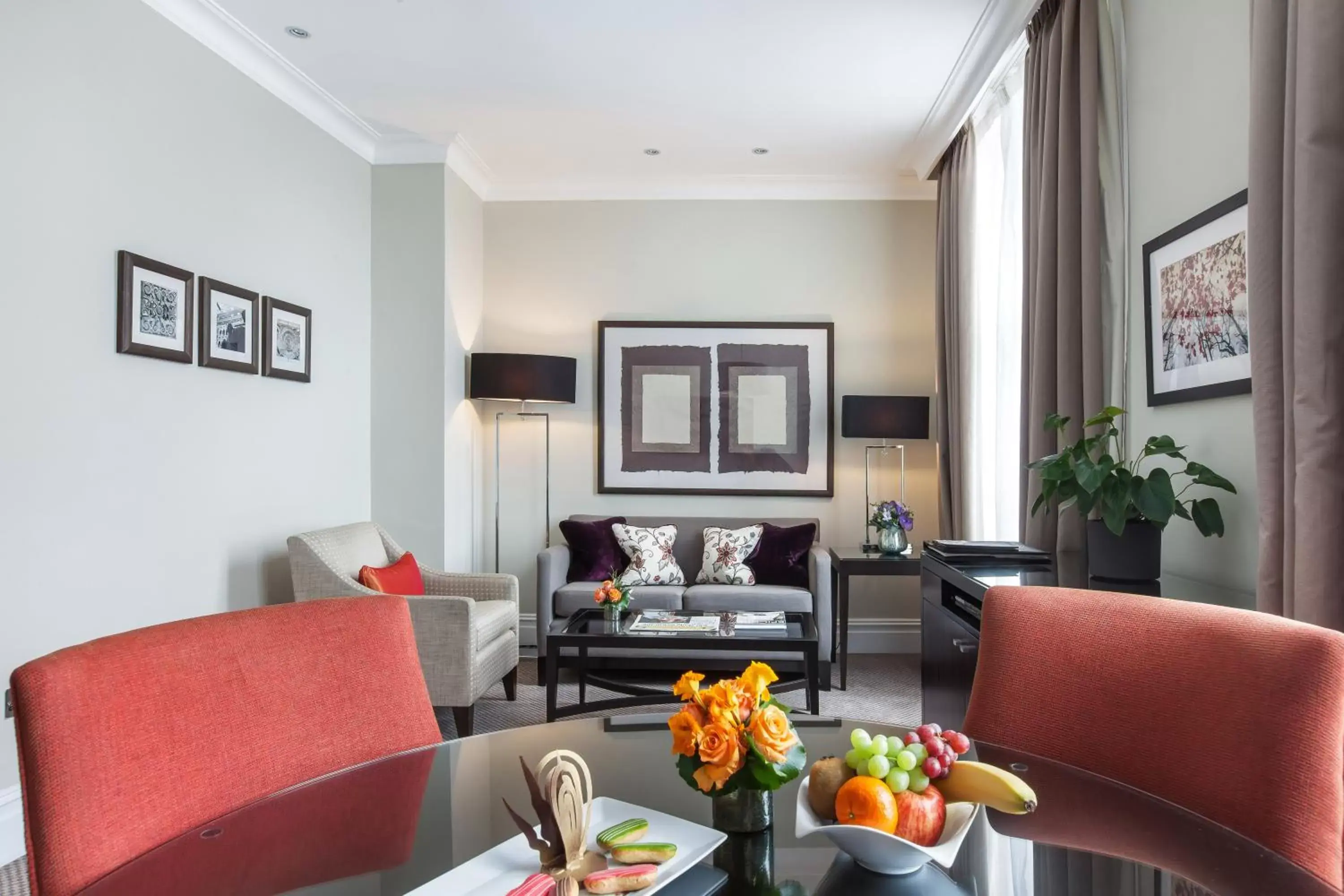 Living room in Taj 51 Buckingham Gate Suites and Residences