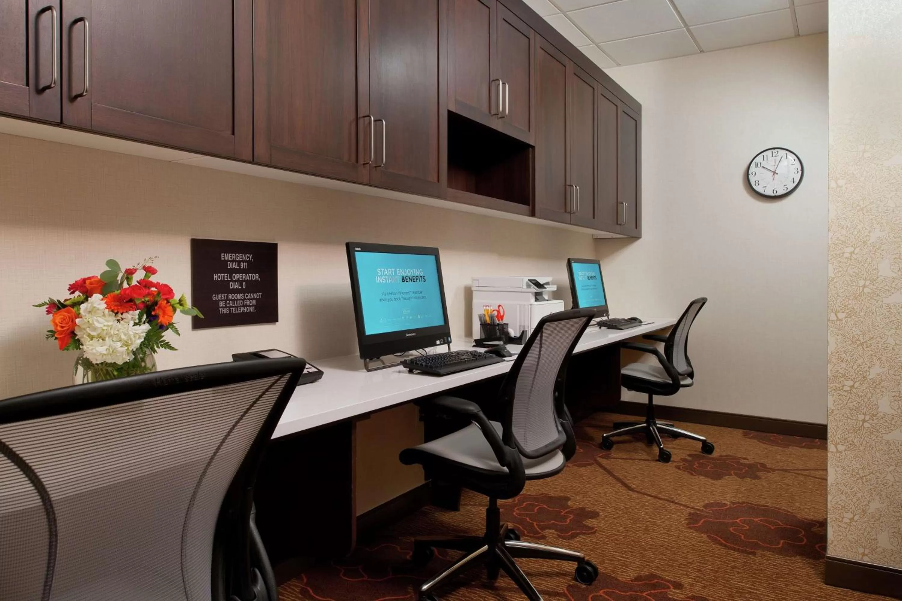 Business facilities in Hilton Garden Inn Pittsburgh Downtown