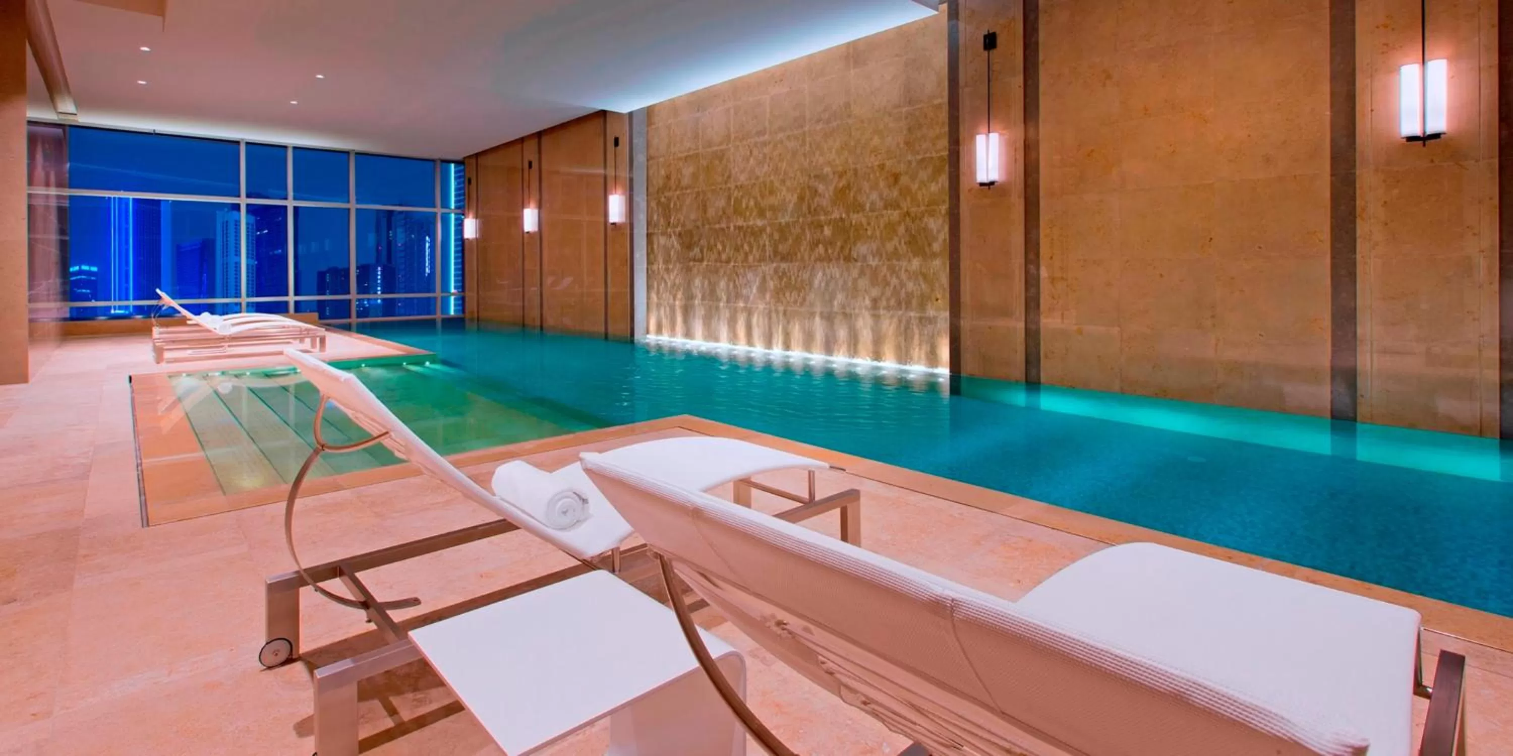 Swimming pool in Niccolo Chengdu