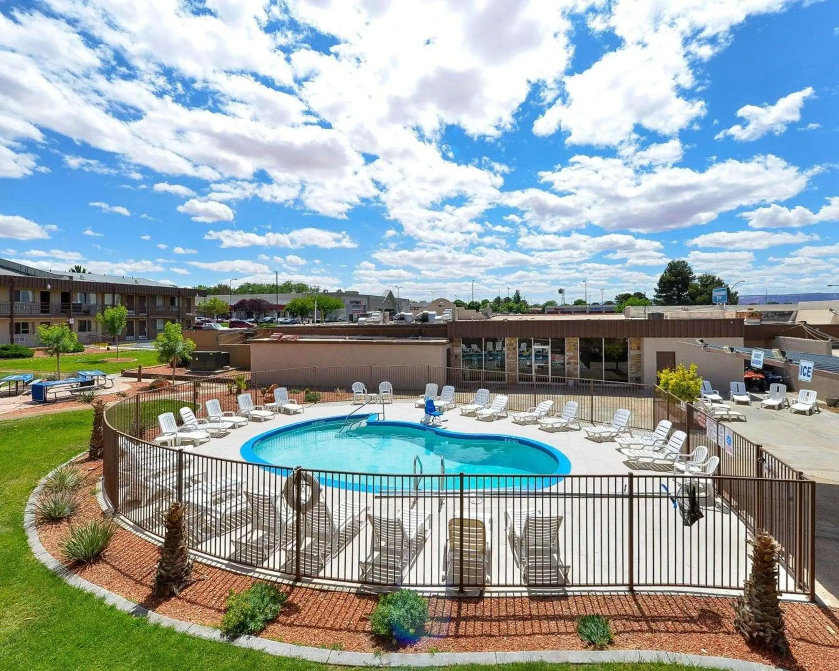 On site, Pool View in Rodeway Inn at Lake Powell