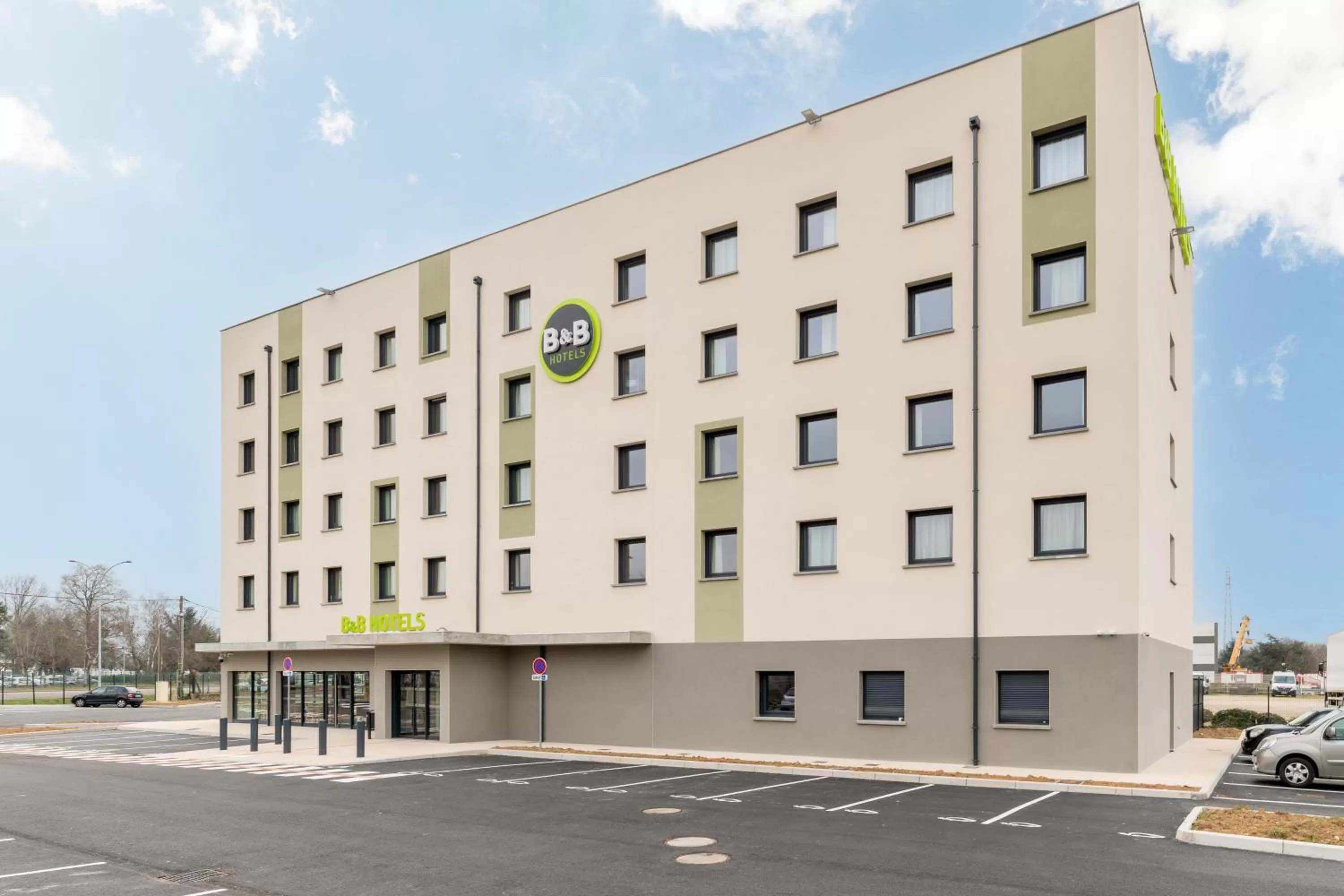 Property building in B&B HOTEL Bourg-en-Bresse Viriat