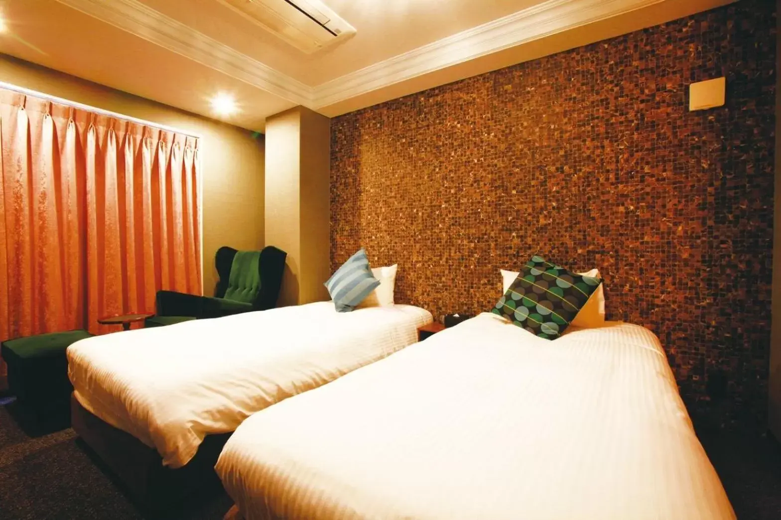 Bed in HOTEL STATE TENNOJI