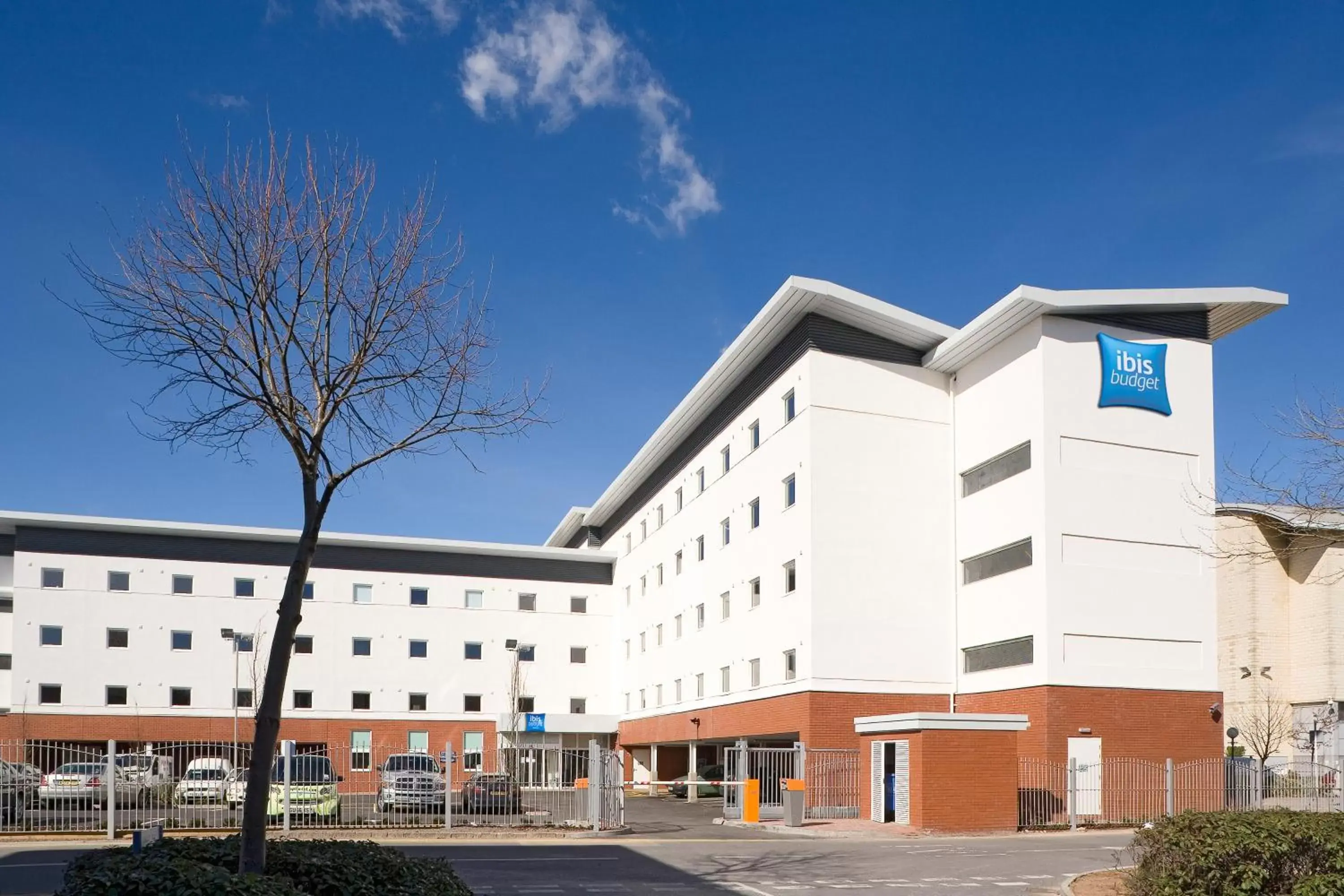 Facade/entrance, Property Building in ibis budget Cardiff Centre Facade/entrance, Property Building in ibis budget Cardiff Centre