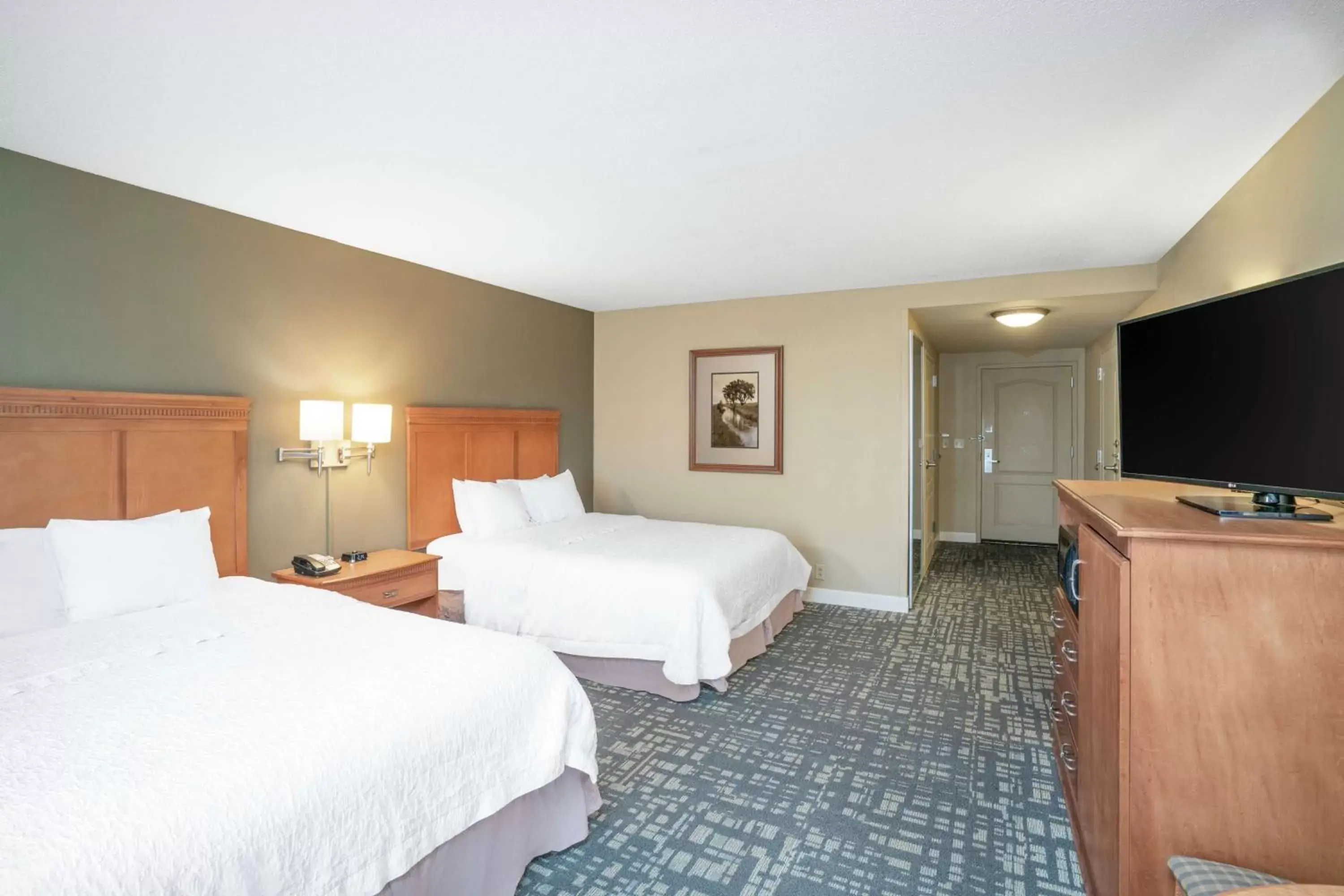 Bedroom, Bed in Hampton Inn & Suites Murfreesboro