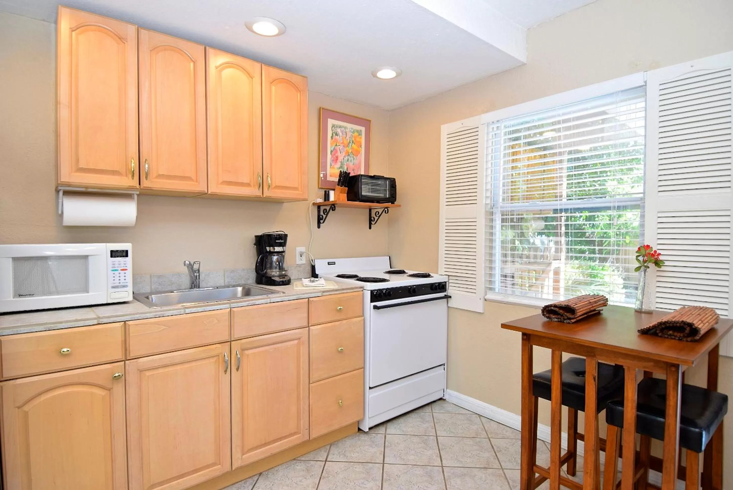 Kitchen or kitchenette in Turtle Beach Resort