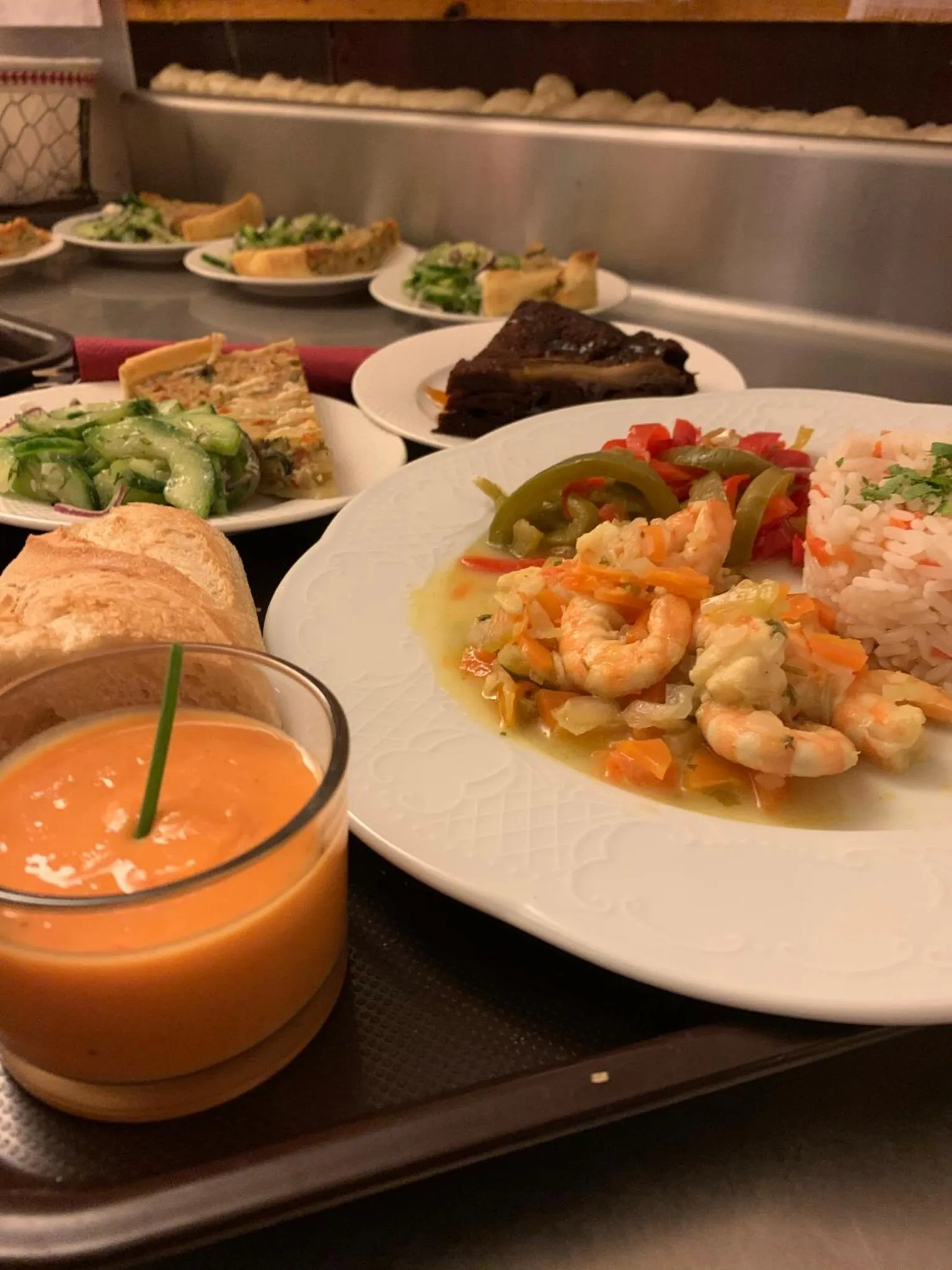 Restaurant/places to eat, Food in Comfort Hotel Orleans Sud