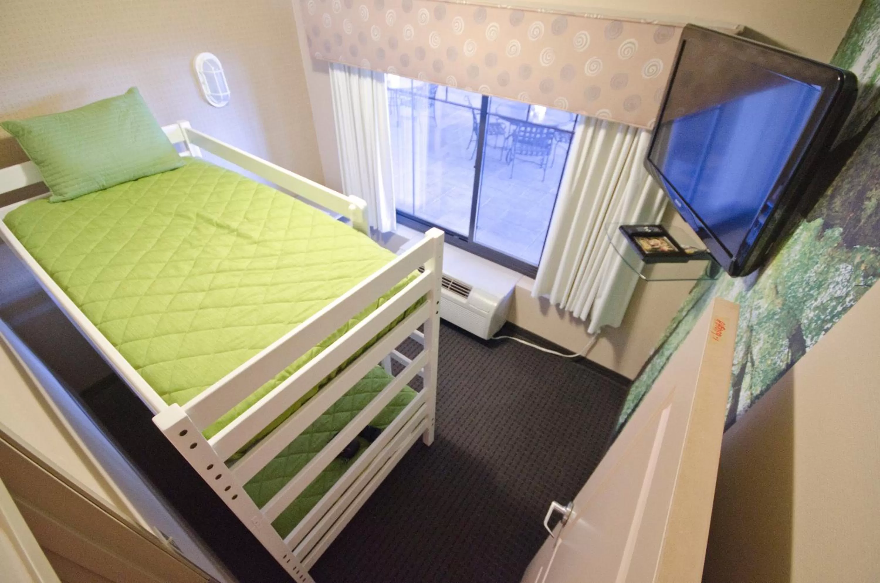 Photo of the whole room, Bed in Holiday Inn St. Paul Northeast - Lake Elmo by IHG