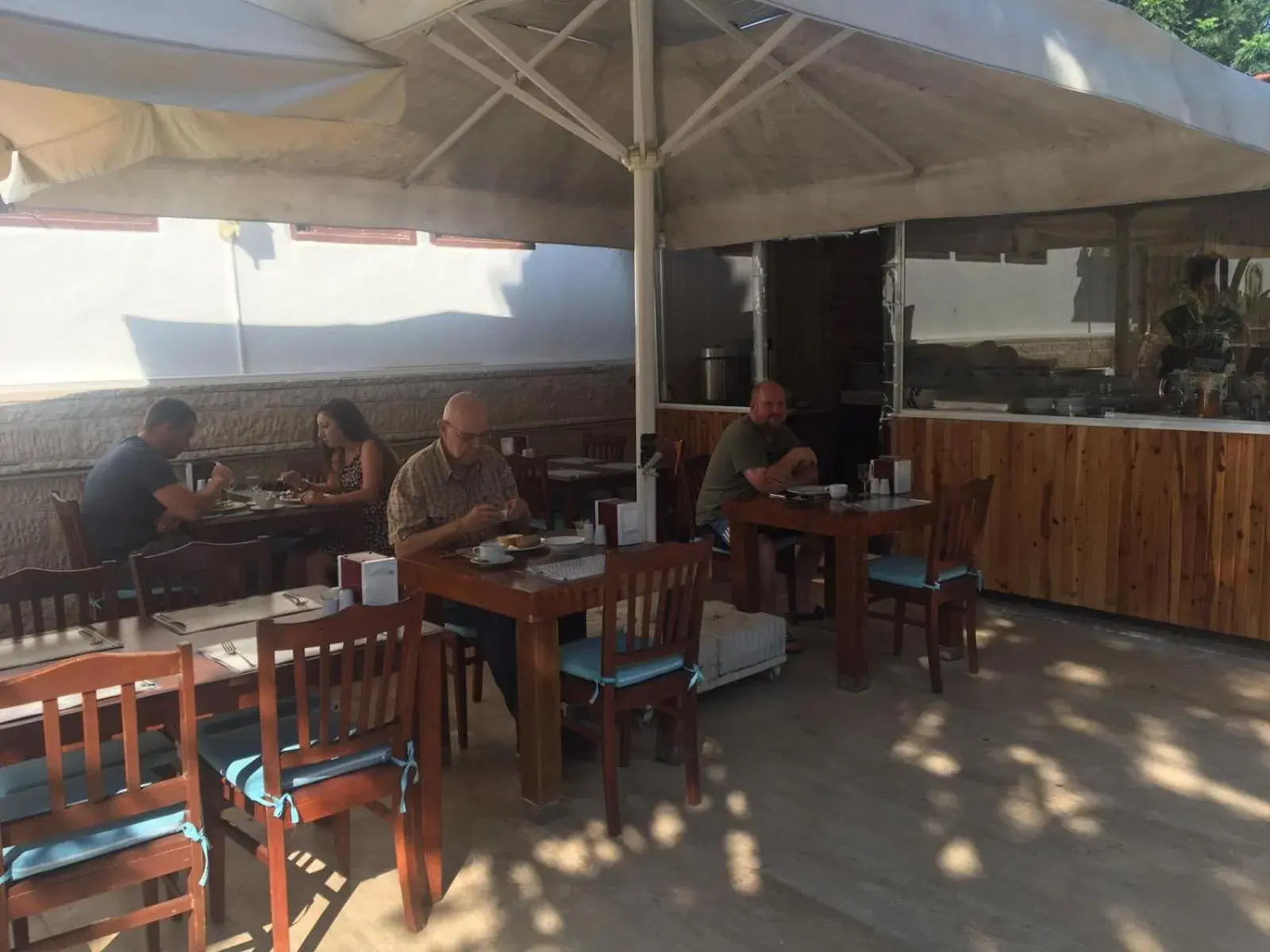 Restaurant/places to eat in Urcu Hotel Restaurant/places to eat in Urcu Hotel
