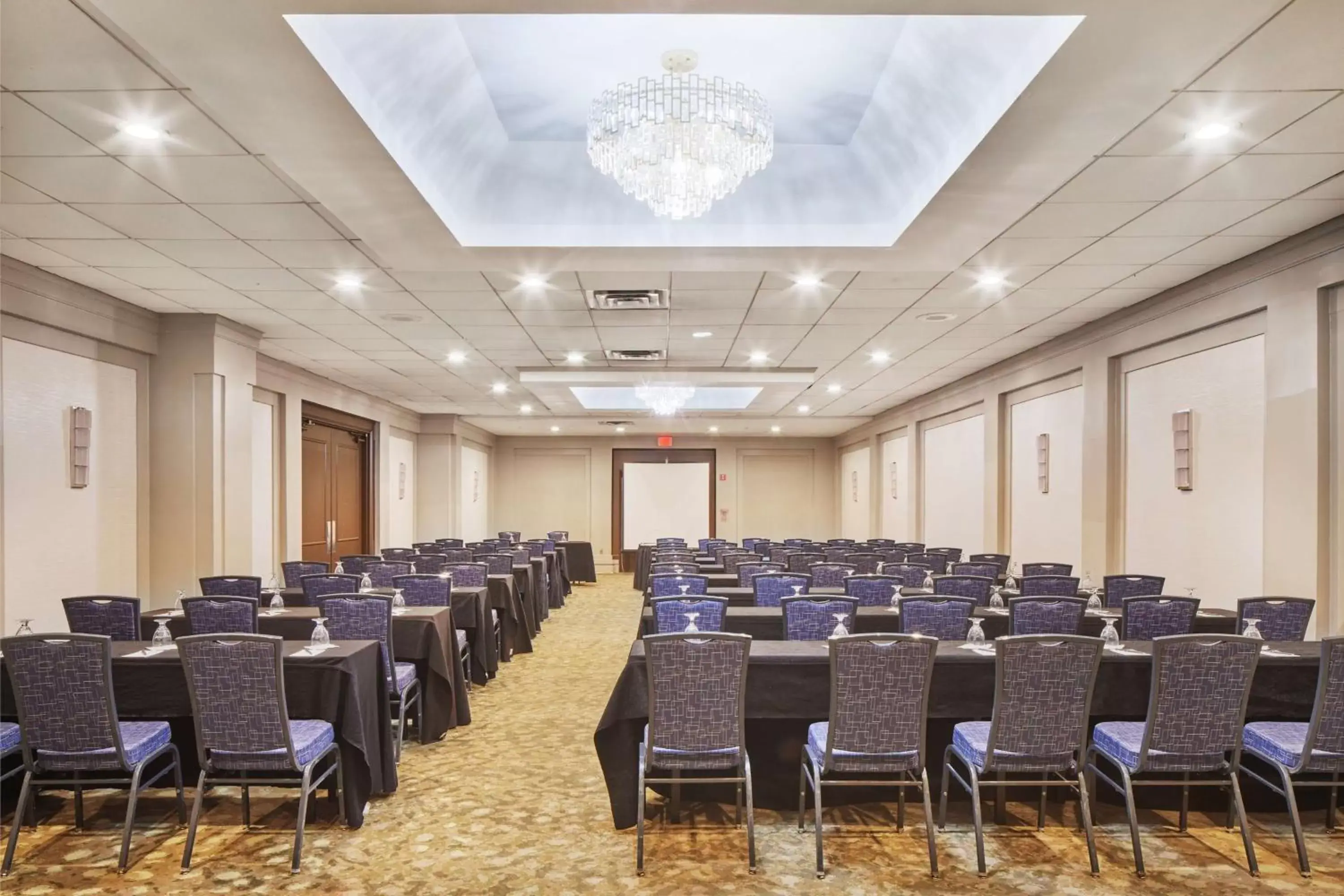 Meeting/conference room in Hilton Hasbrouck Heights-Meadowlands