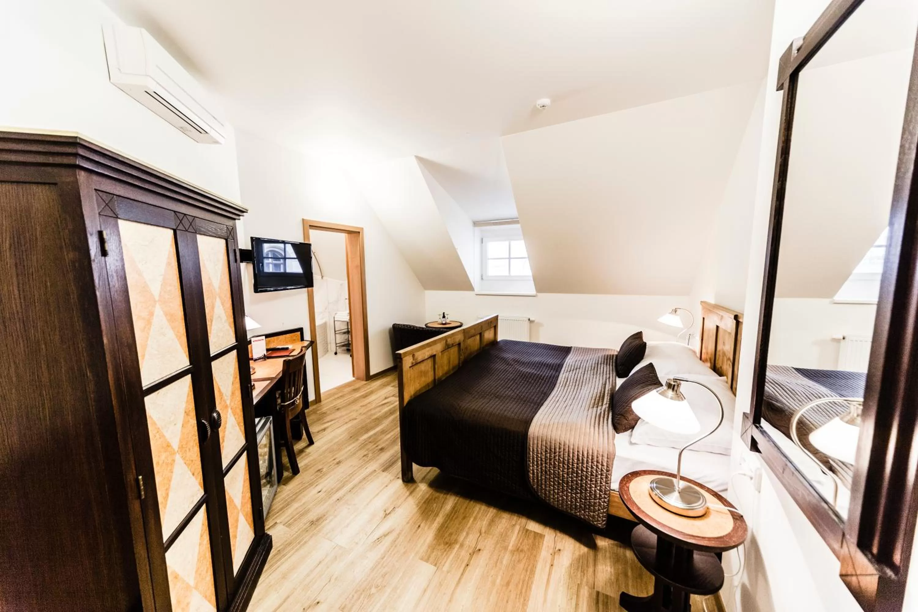 Bed in Archibald At the Charles Bridge