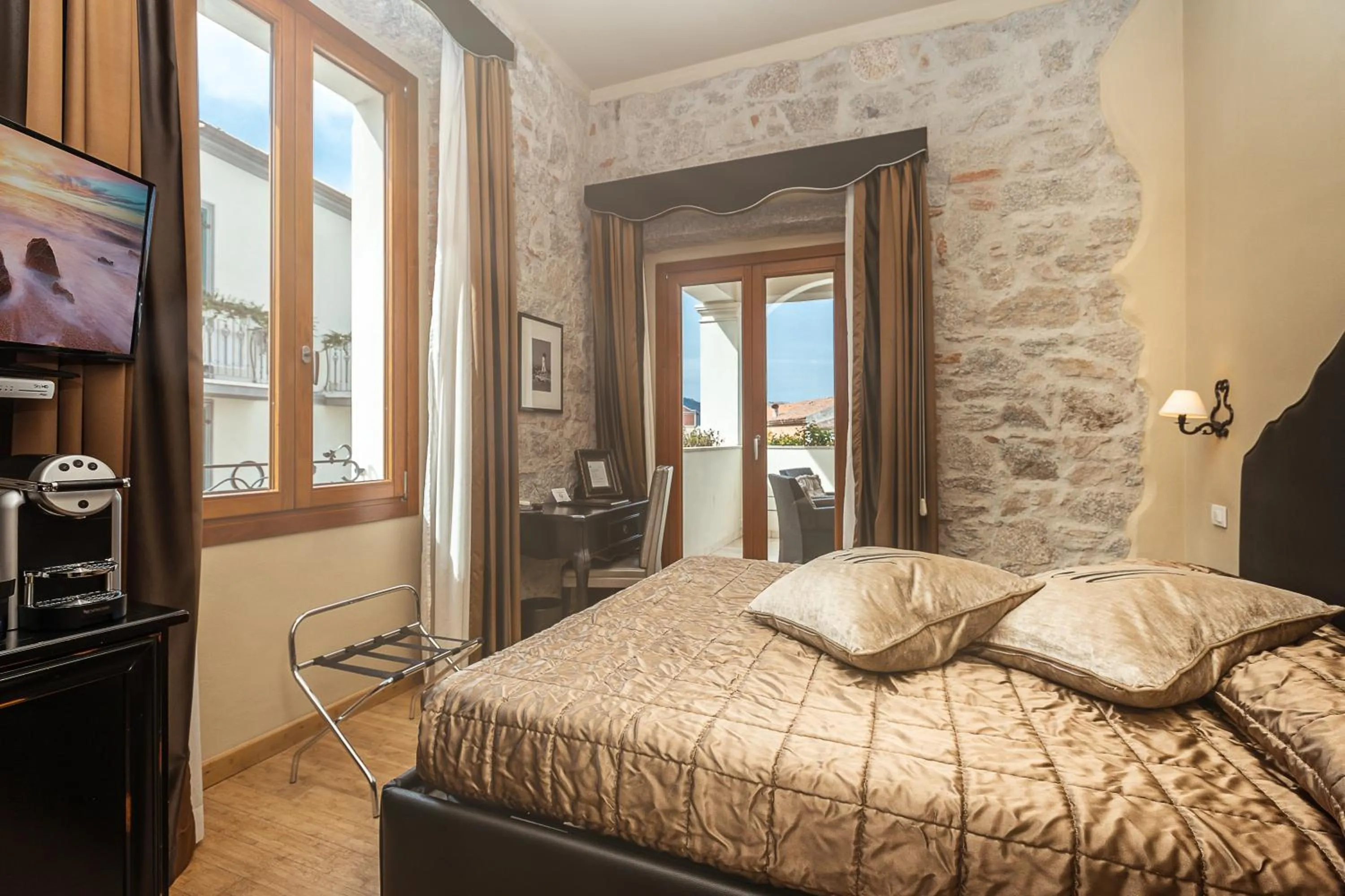 Coffee/tea facilities, Bed in La Locanda Del Conte Mameli