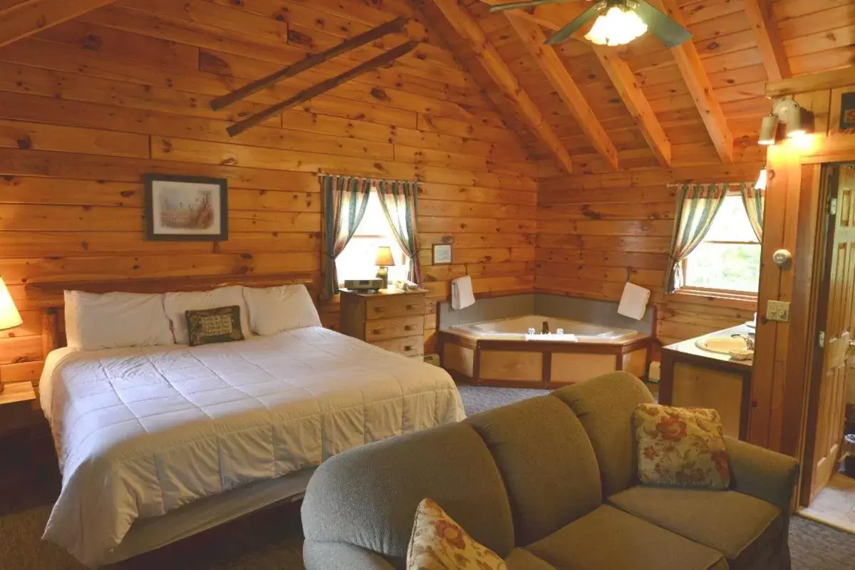 Photo of the whole room, Bed in New England Inn & Lodge
