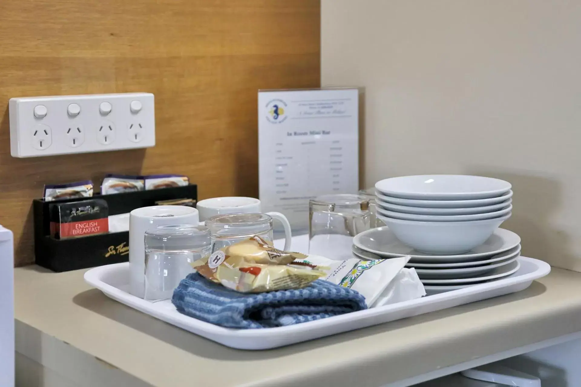 Coffee/tea facilities in Shellharbour Village Motel