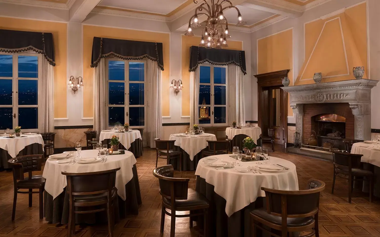 Restaurant/Places to Eat in Brufani Palace Hotel - Small Luxury Hotels of the World