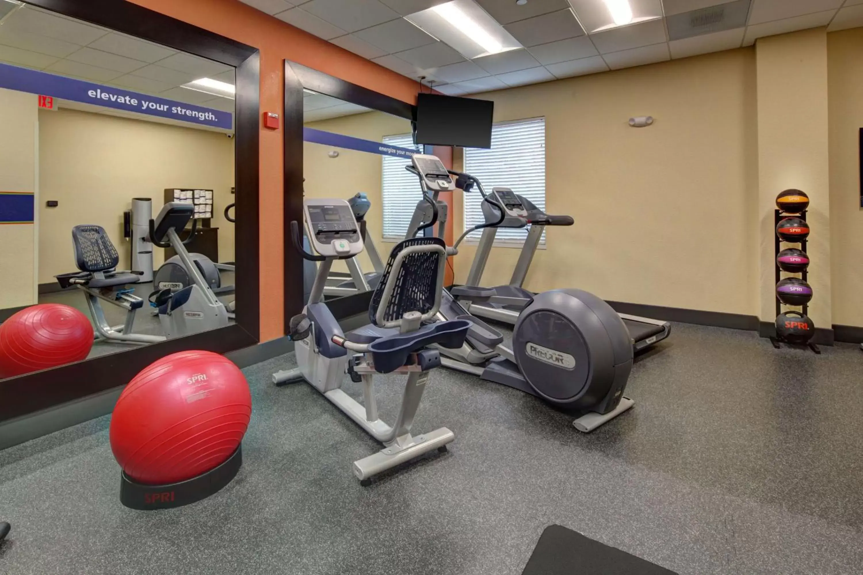 Fitness centre/facilities, Fitness Center/Facilities in Hampton Inn Pembroke Pines