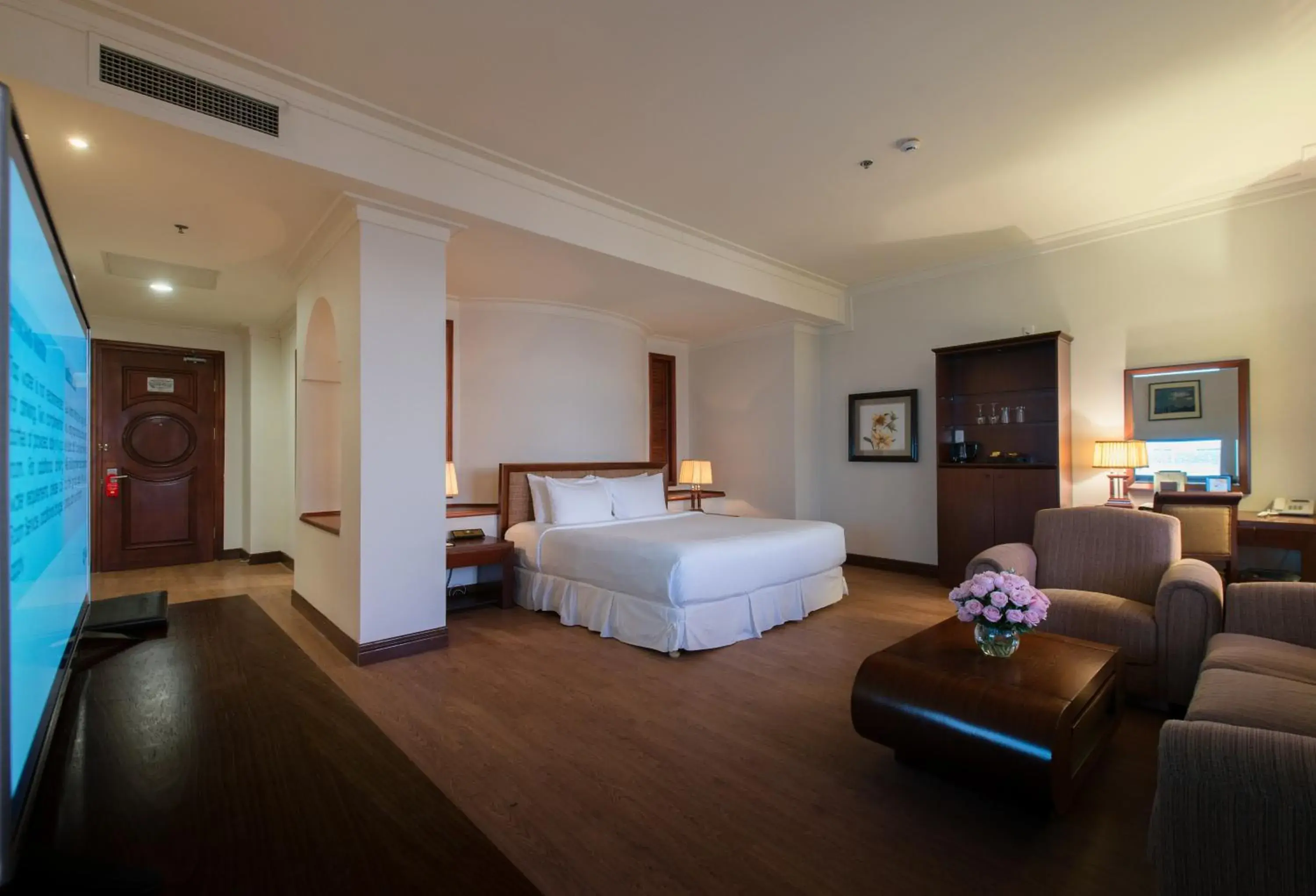 Bedroom in Sunrise Nha Trang Beach Hotel & Spa