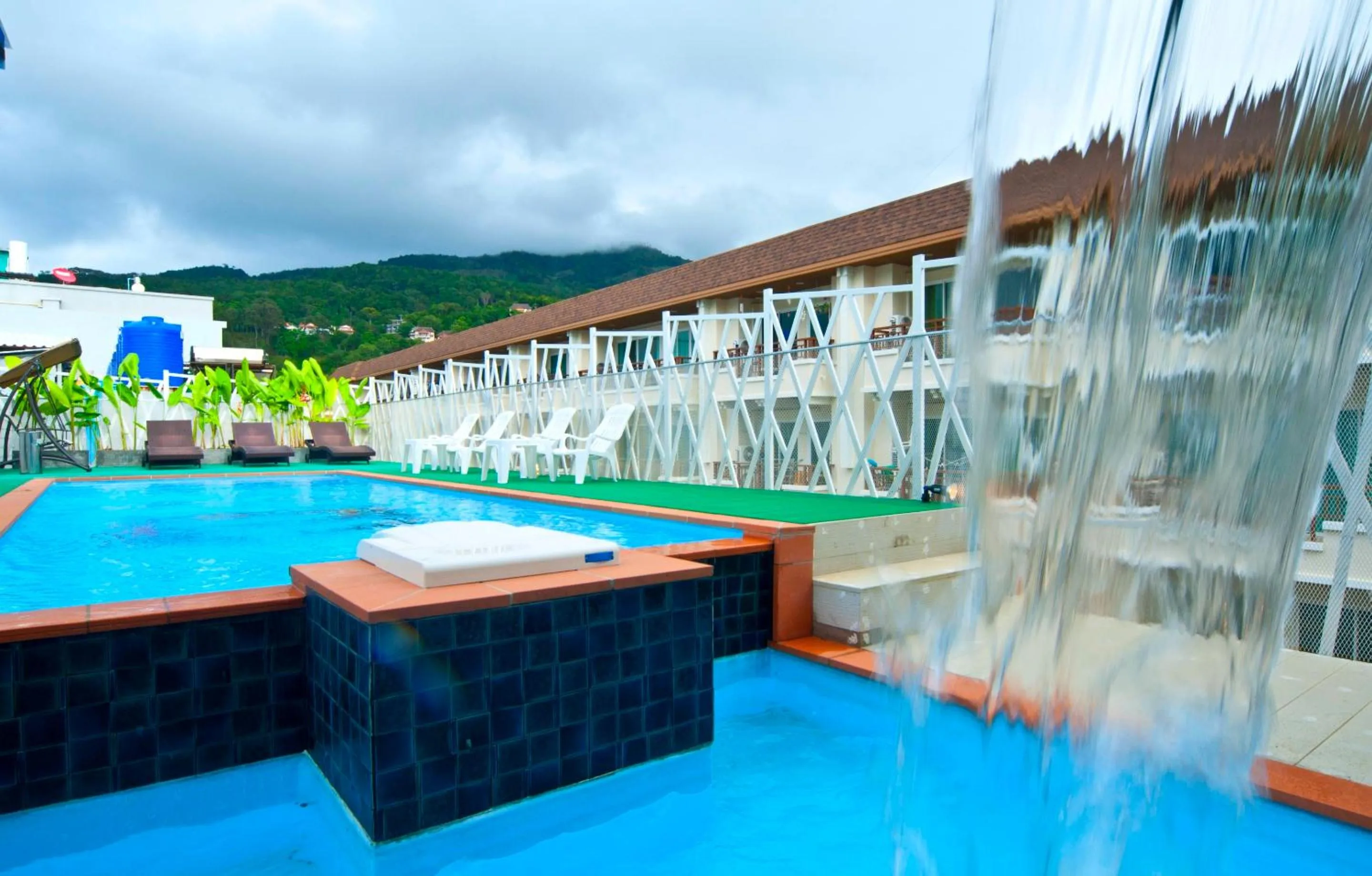 Day in PJ Patong Resortel