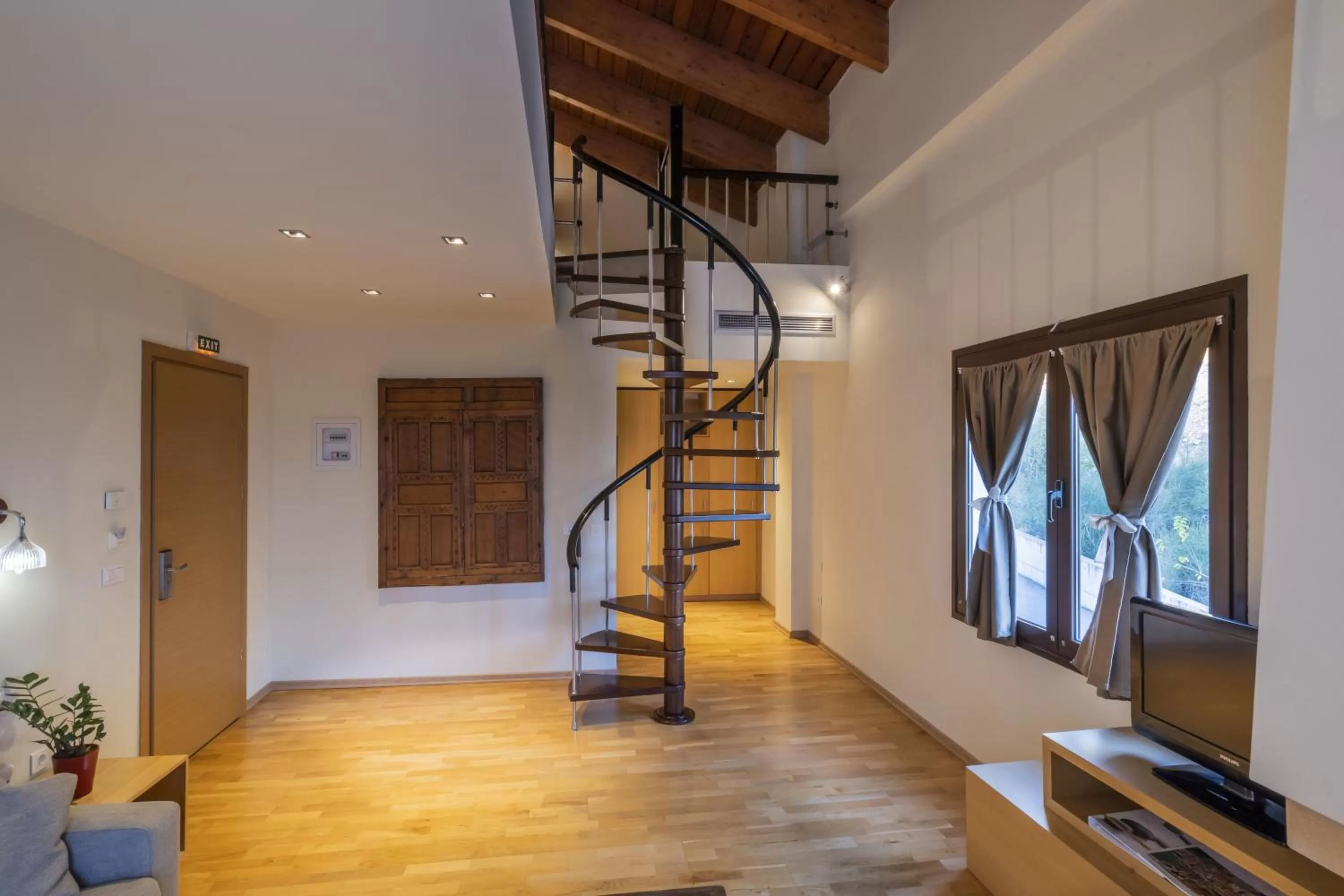 Photo of the whole room in Anemolia Mountain Resort