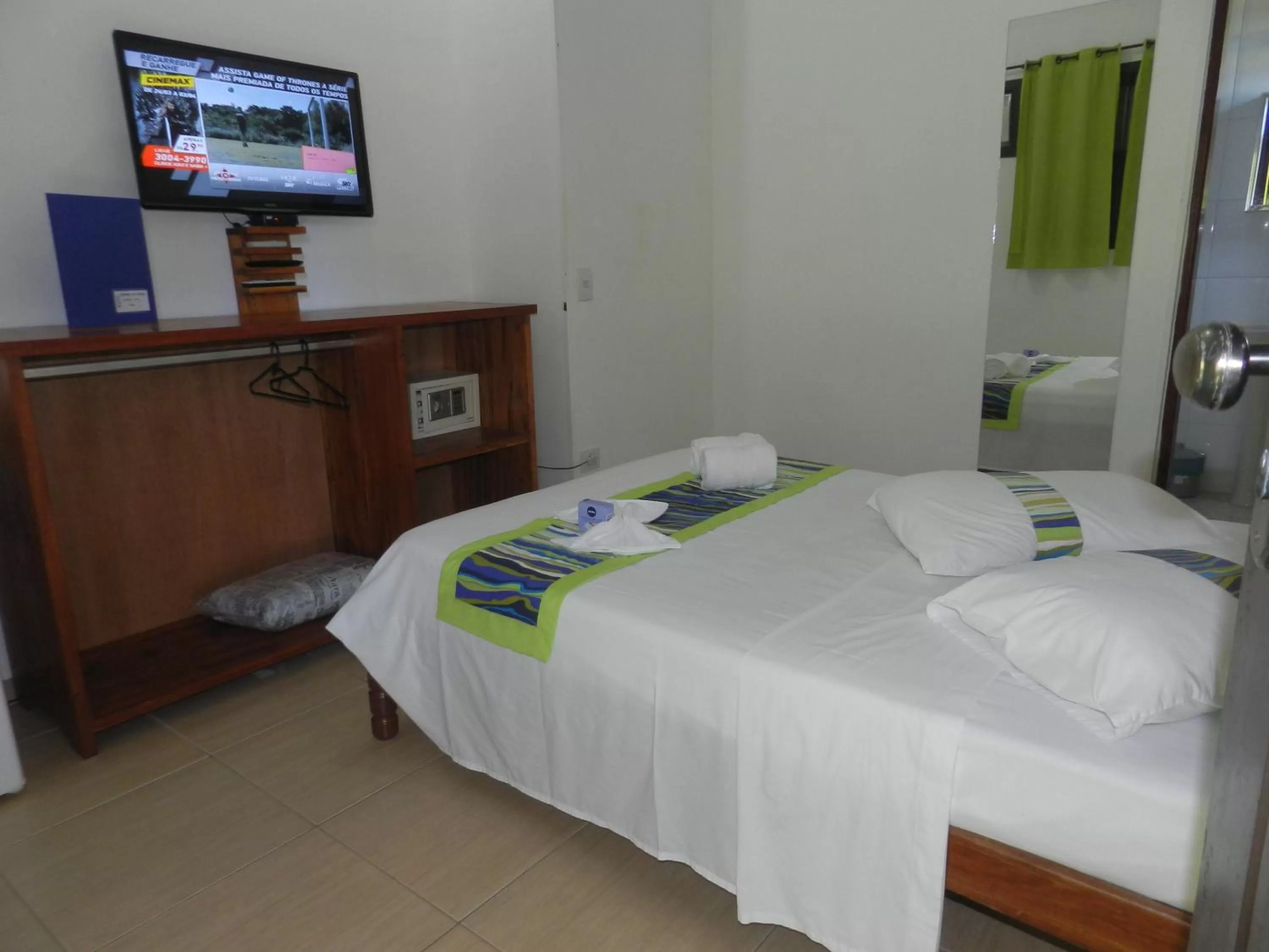 Suite with Balcony in Hotel Bosques do Massaguaçu