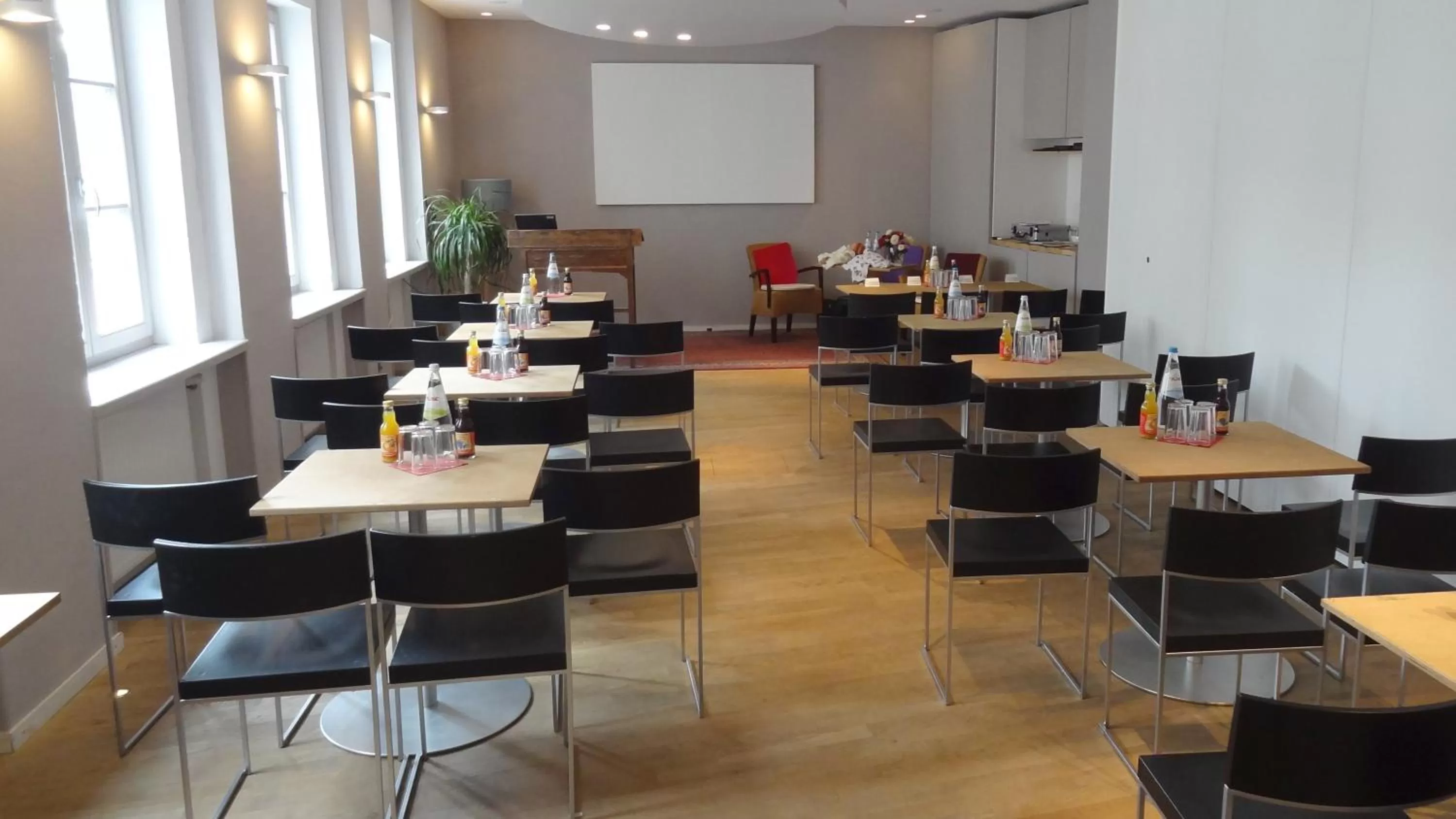 Meeting/conference room in aussicht bio hotel restaurant cafe