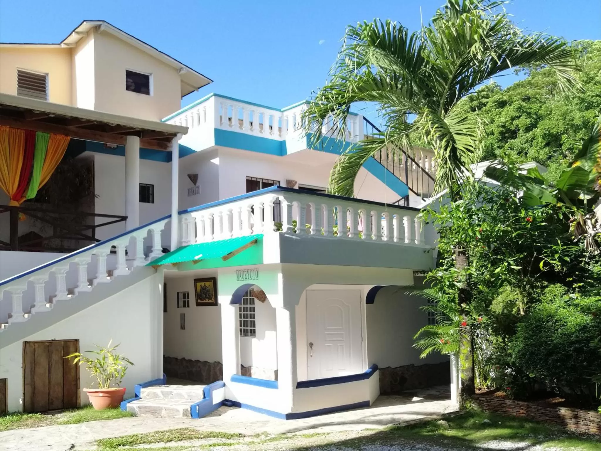 Property building in House Jardin Del Caribe