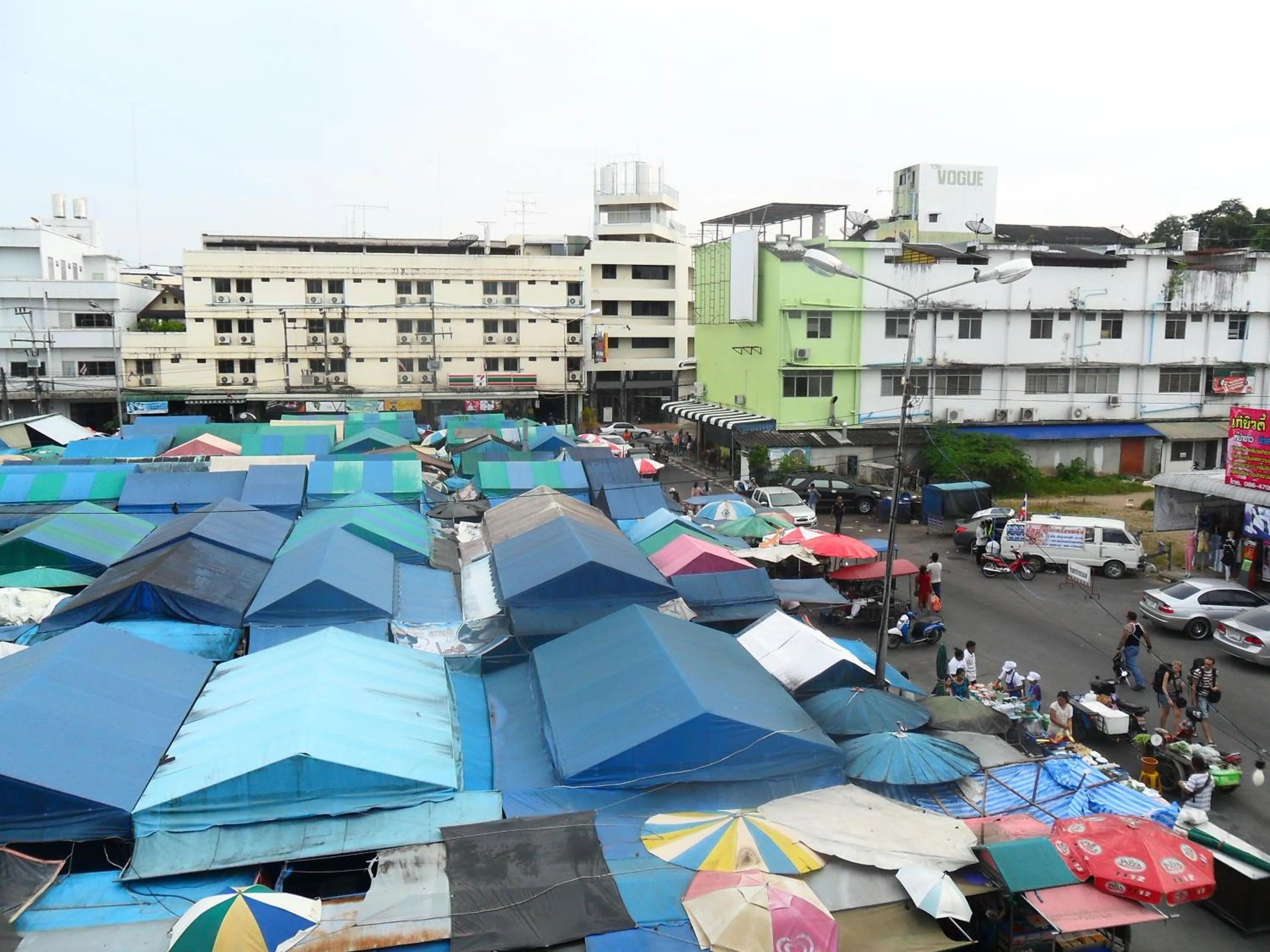 Neighbourhood in The City House