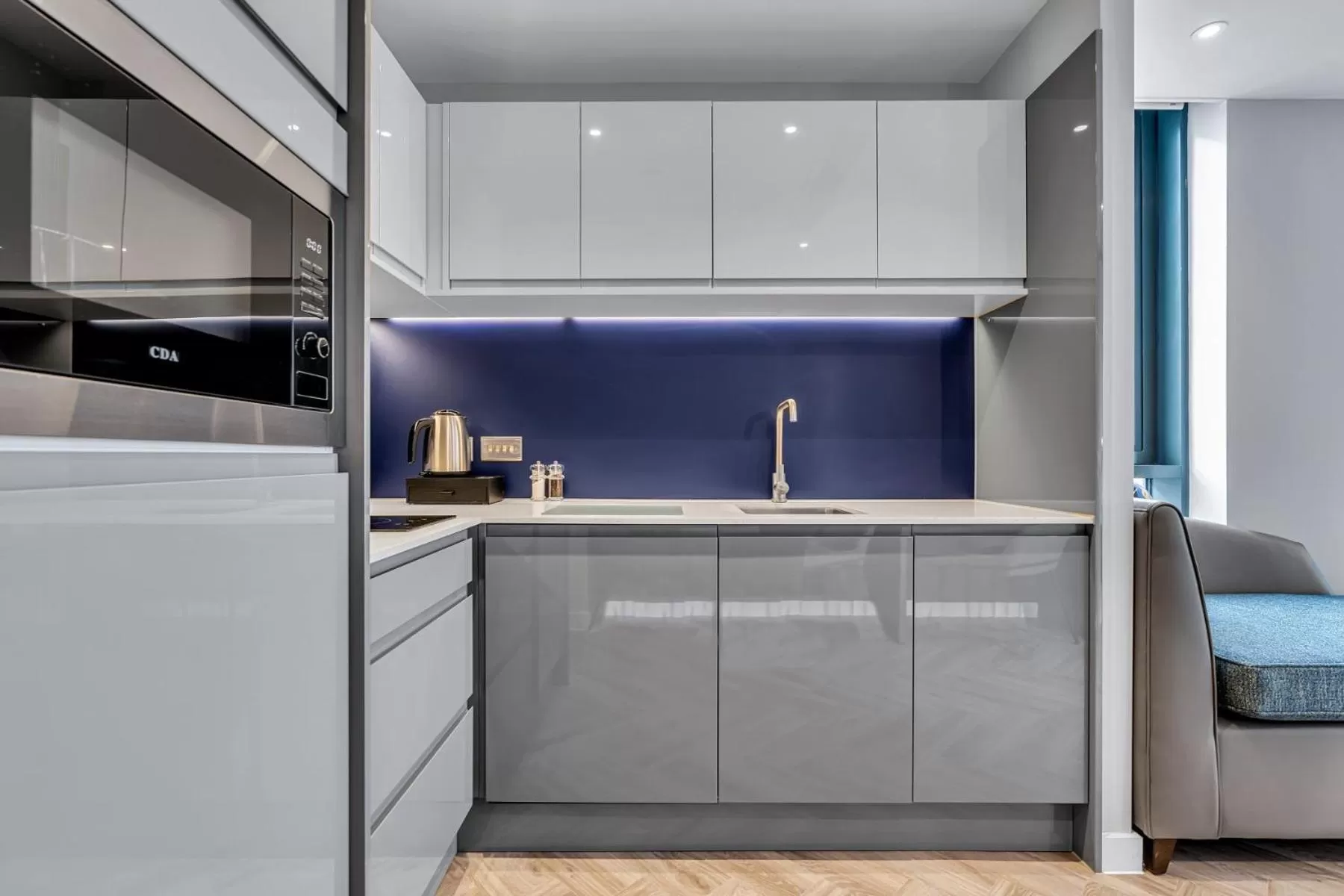 Kitchen or kitchenette in Roomzzz Edinburgh