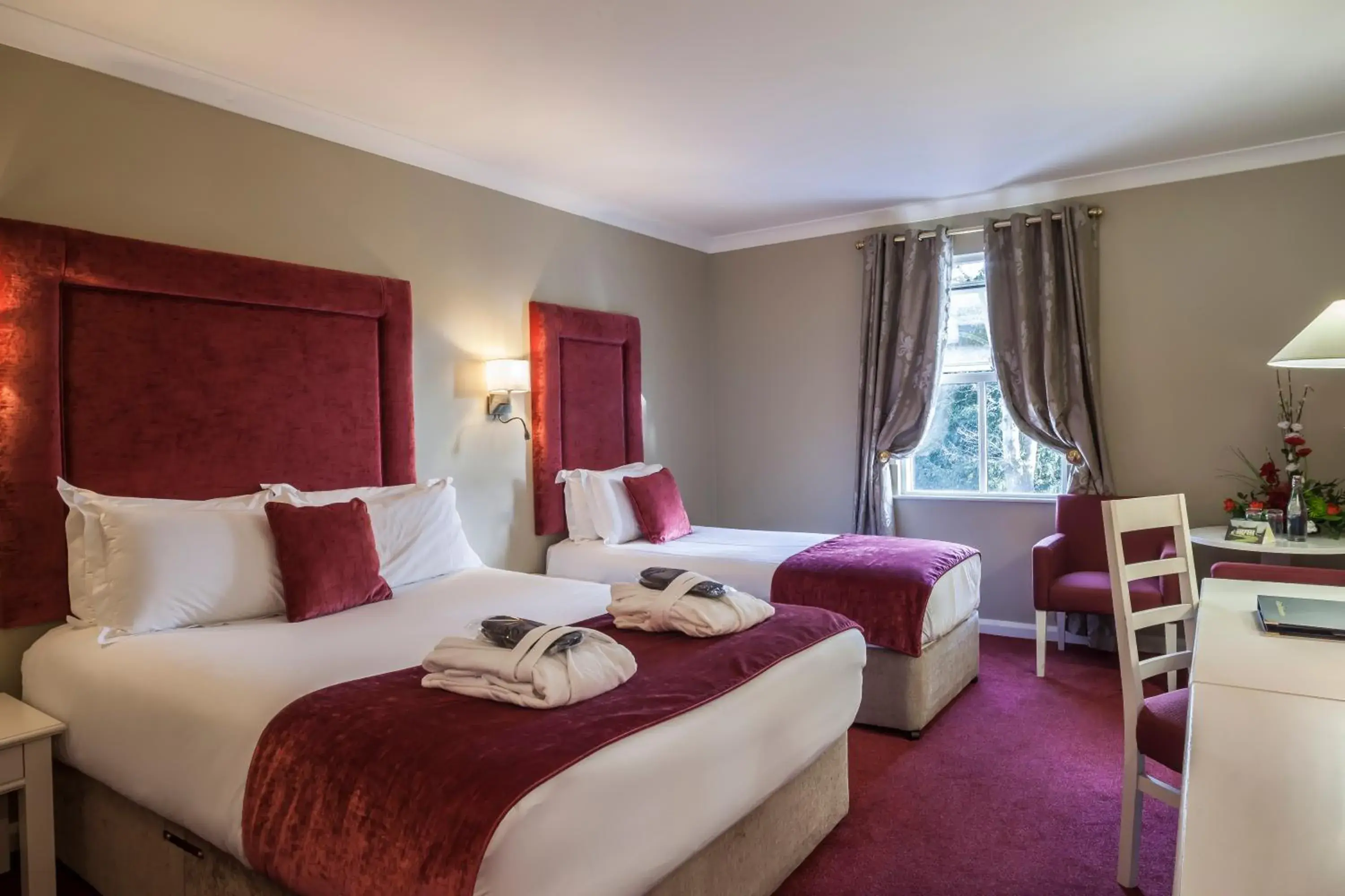 Bed in Roganstown Hotel & Country Club