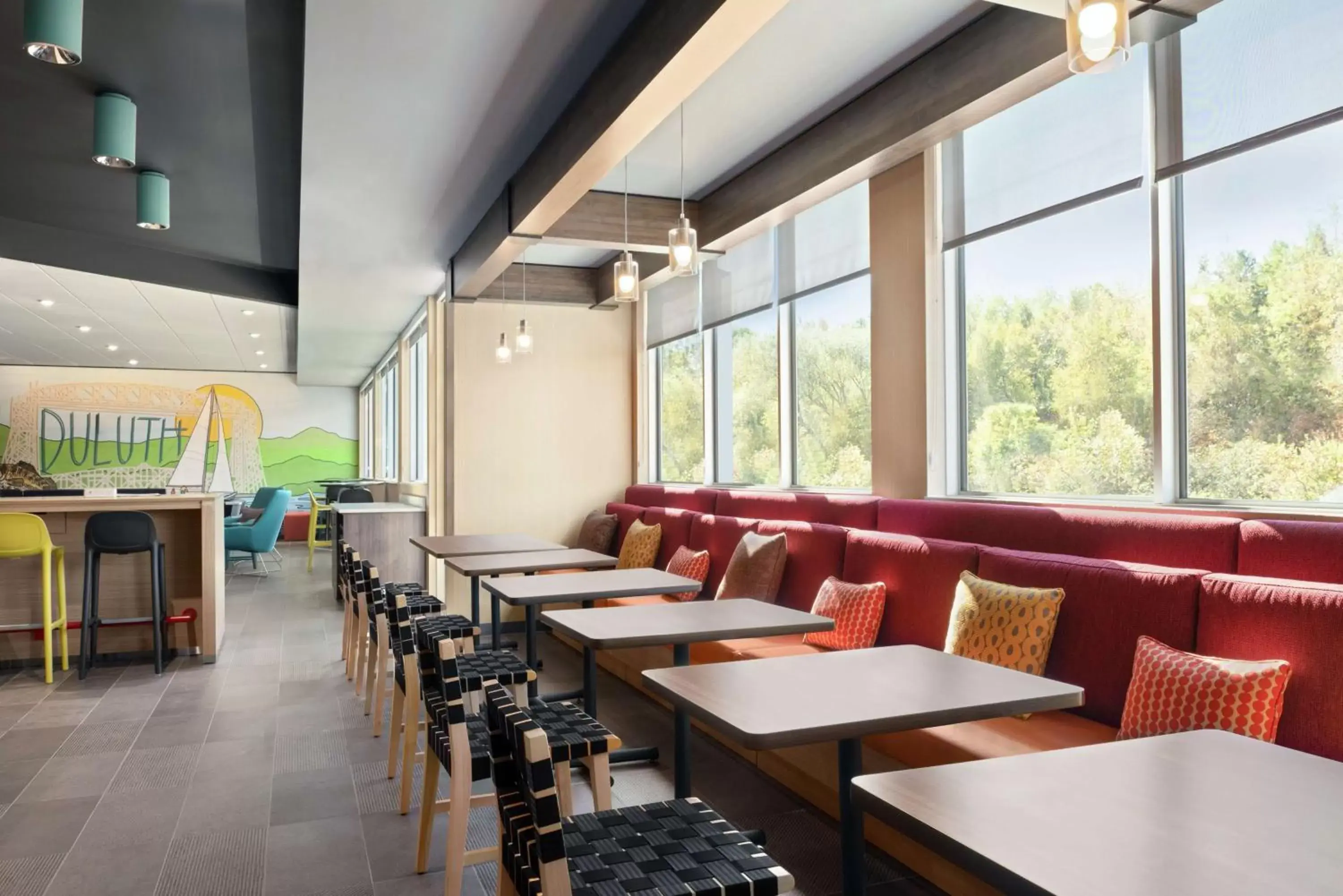 Lobby or reception in Tru By Hilton Duluth Mall Area Lobby or reception in Tru By Hilton Duluth Mall Area