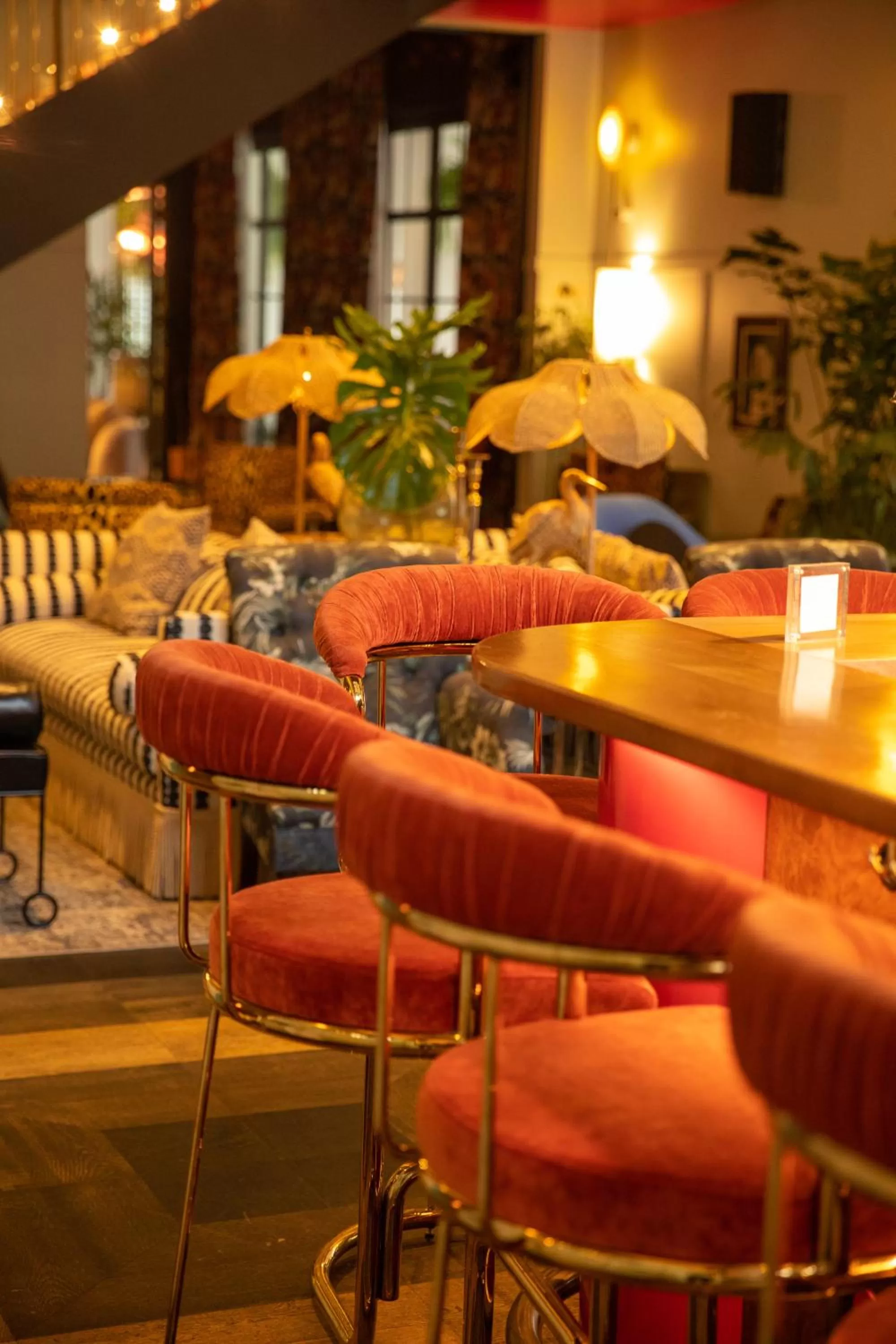 Lounge or bar in Virgin Hotels New Orleans